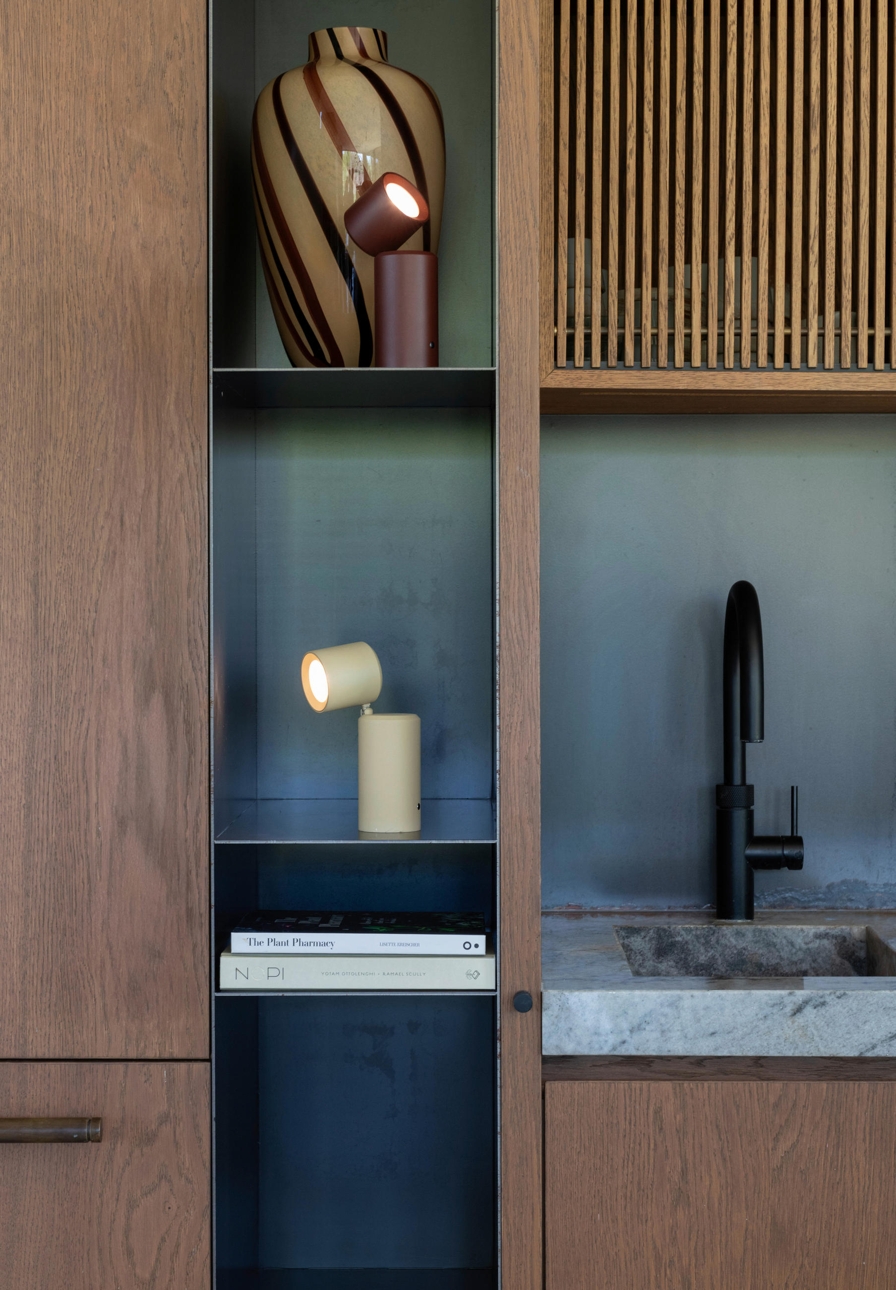 Thumbnail - It's about Romi Wandleuchte It’s about RoMi, Beigebraun, Metall, rund,rund, 19 cm, drehbar, Flexarm, Touch (on/off), tra...