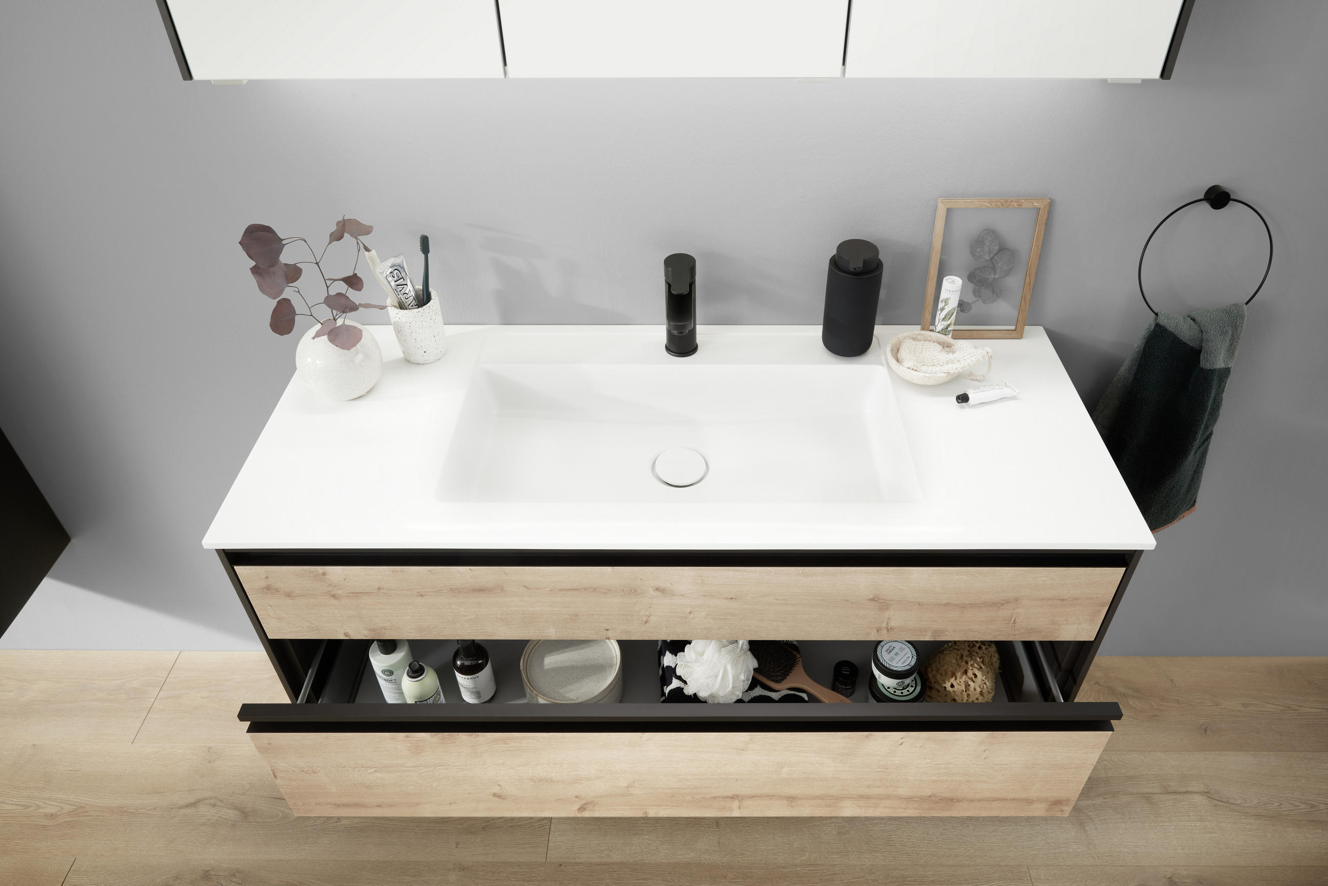 BADEZIMMER  in 123,2 cm  - Eichefarben/Weiß, MODERN, Glas/Holzwerkstoff (123,2cm) - Novel