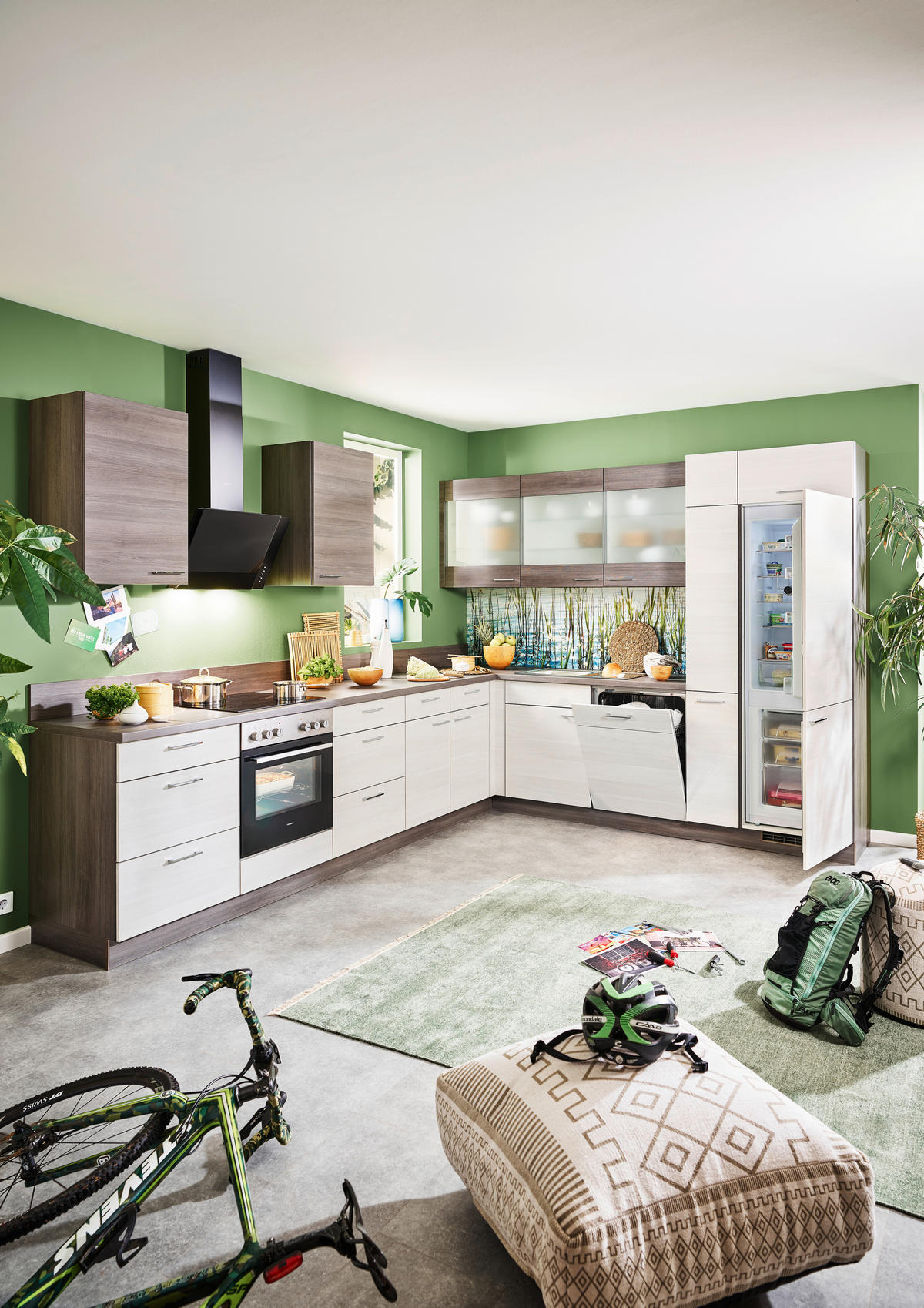 KUCHYNĚ NA MÍRU PLAN 335 - barvy dubu/barvy nerez oceli, Design, kov/kompozitní dřevo (335/275cm) - Welnova