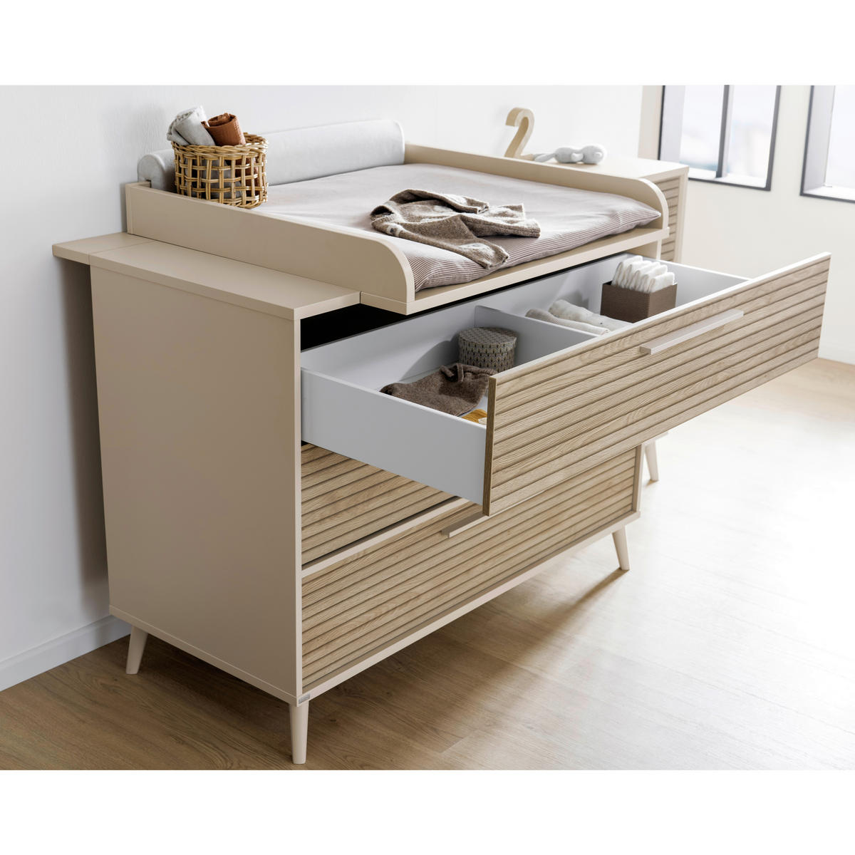 KOMMODE Eefje  in 123,5/93,2/57,1 cm  - Eichefarben/Beige, Basics, Holzwerkstoff (123,5/93,2/57,1cm) - Paidi