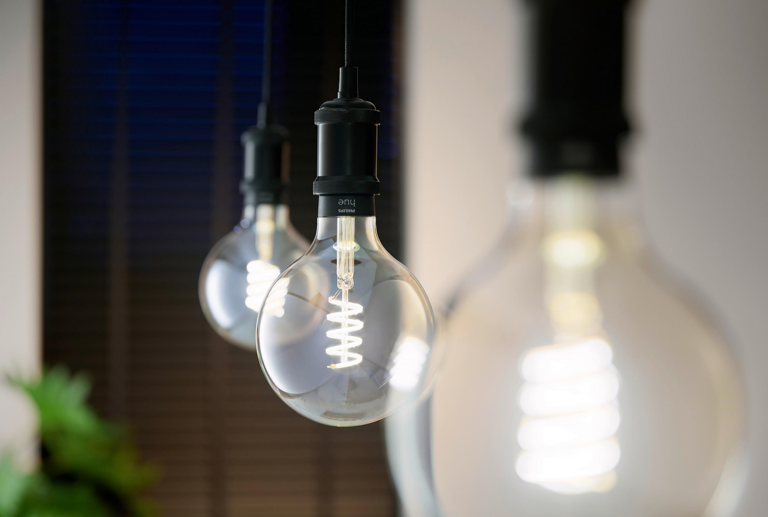 LED-LEUCHTMITTEL   E27 7 W 550 lm  - Weiß, Basics, Kunststoff (12,6/19,8cm) - Philips HUE