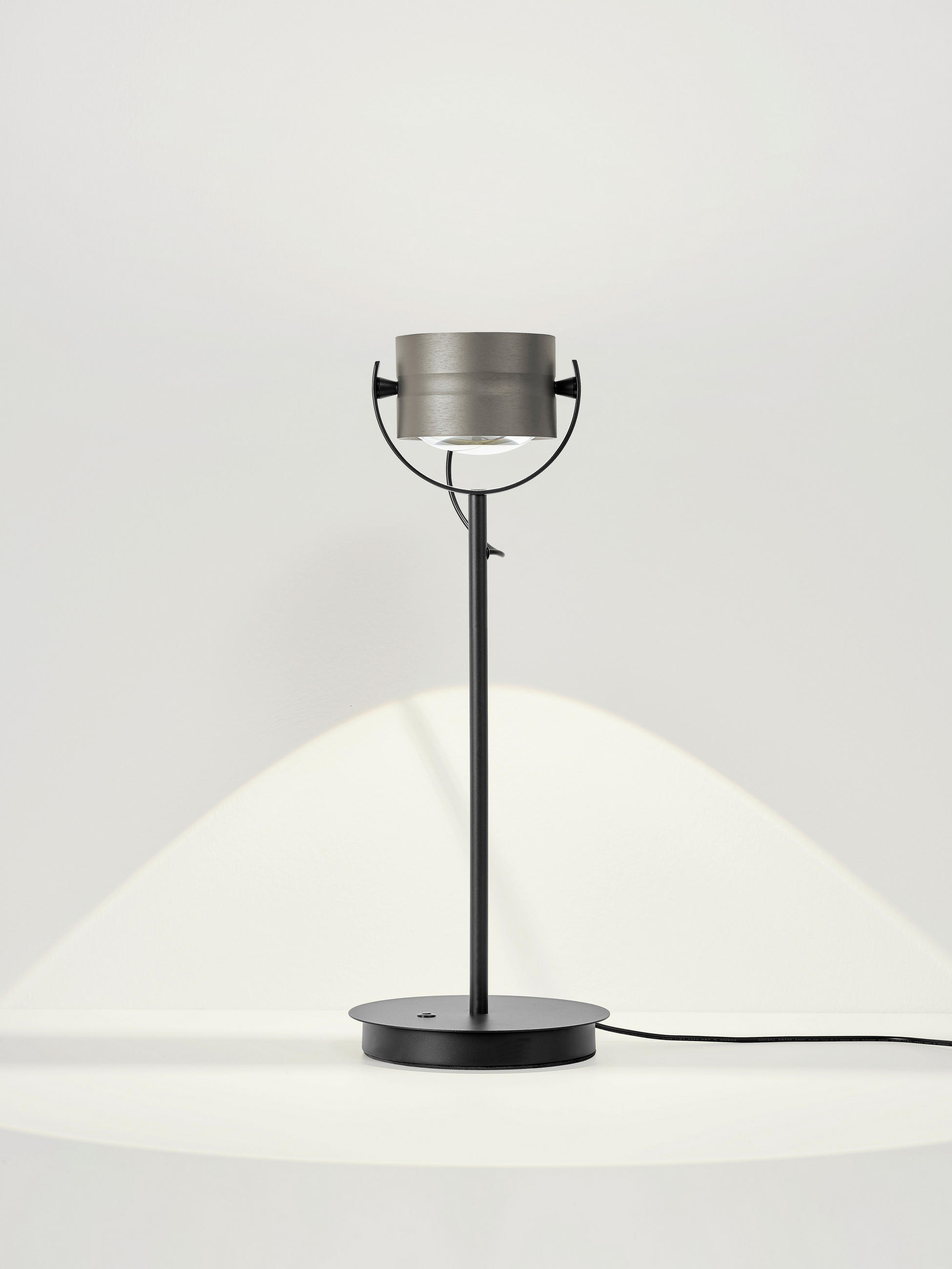 LED-TISCHLEUCHTE 18/48 cm   - Bronzefarben, Design, Metall (18/48cm) - elements by BANKAMP