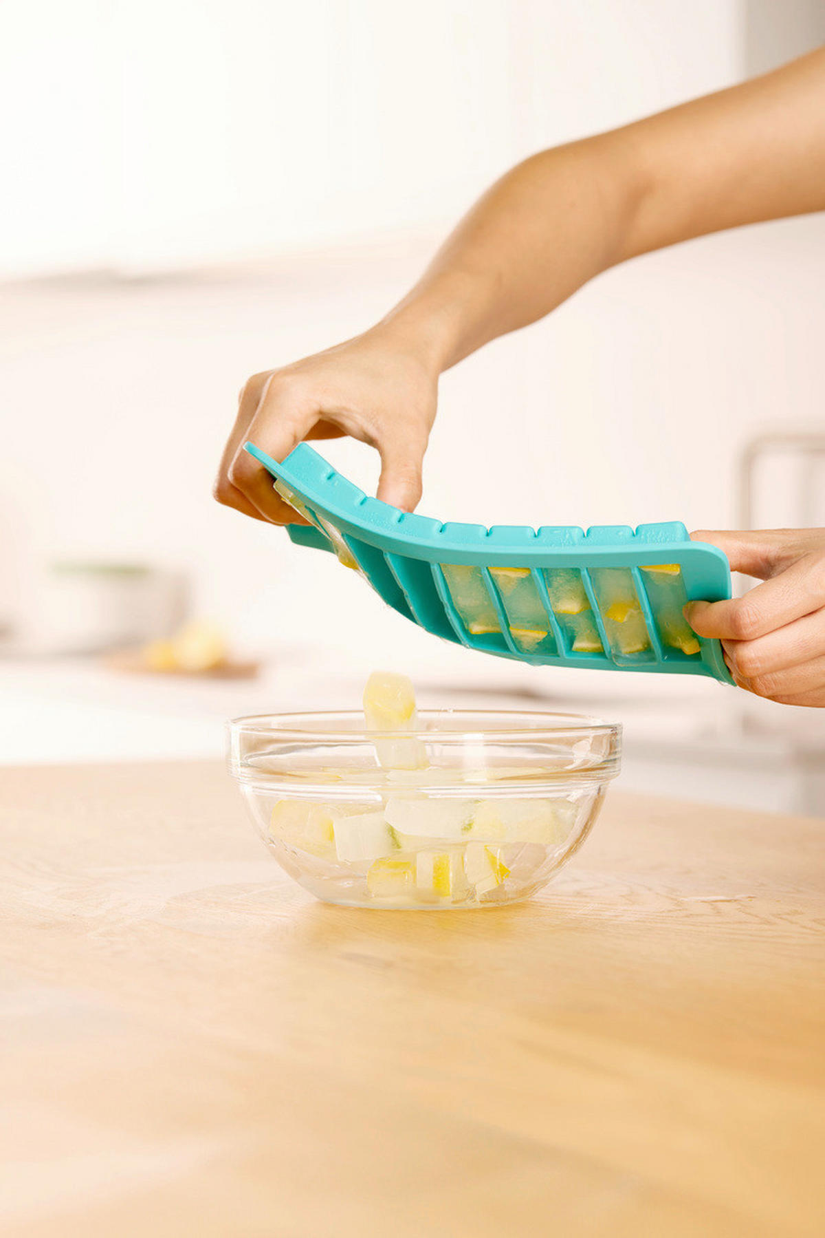 MODLA ZA LED - tirkizna, Osnovno, plastika (11,8/23/2,6cm) - LEKUE