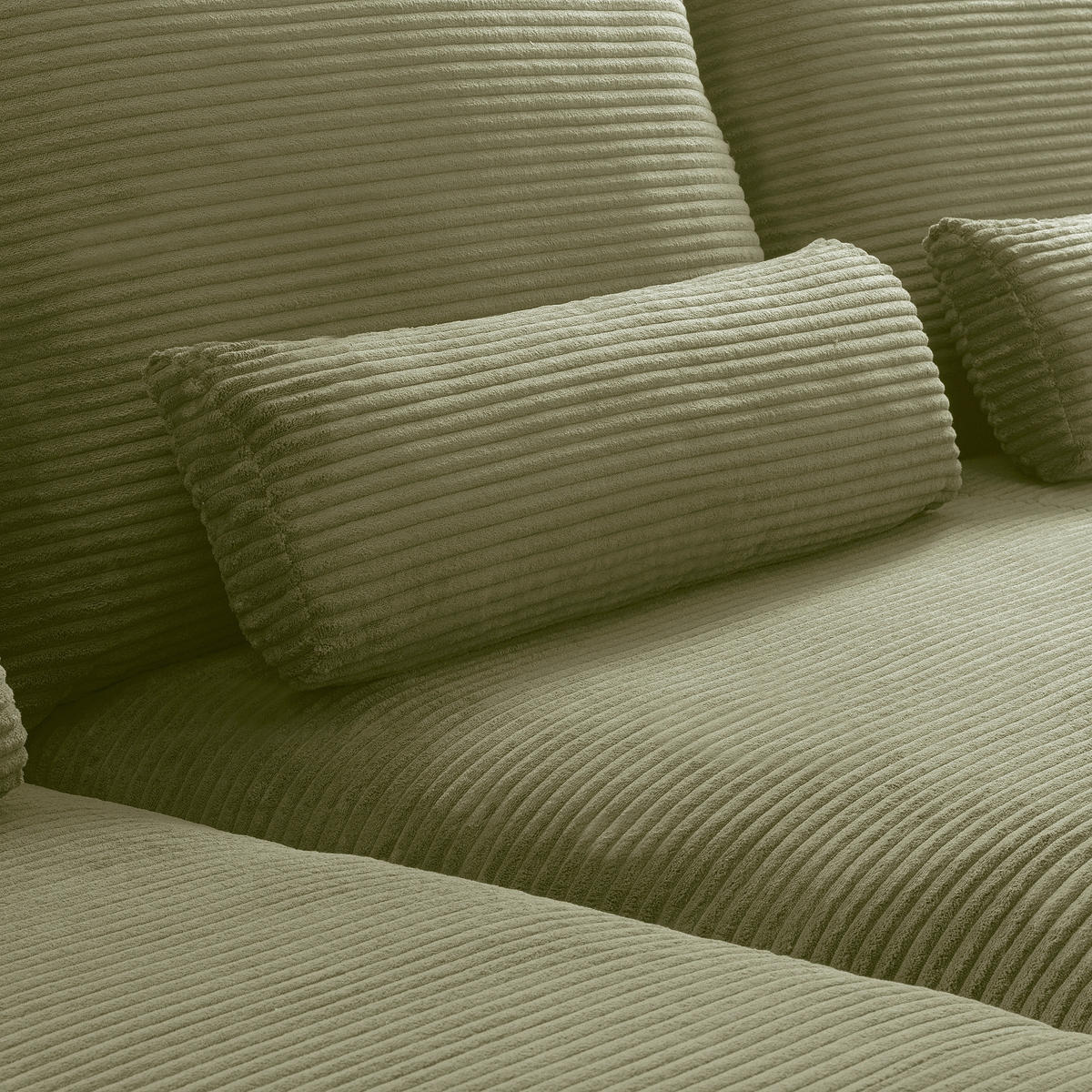 ECKSOFA  in Cord Olivgrün Nierenkissen, Rückenkissen  172/313 cm  - Schwarz/Olivgrün, Design, Textil/Metall (172/313cm) - P & B