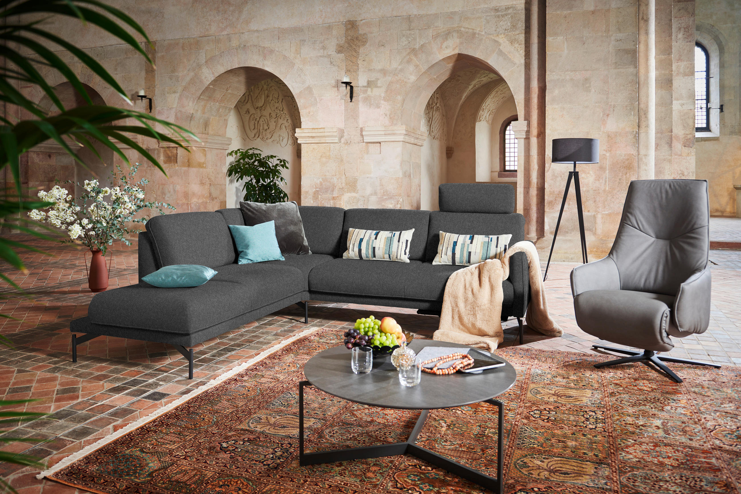 ECKSOFA in Flachgewebe Grau  - Anthrazit/Grau, Design, Textil/Metall (230/254cm) - Johann Jakob