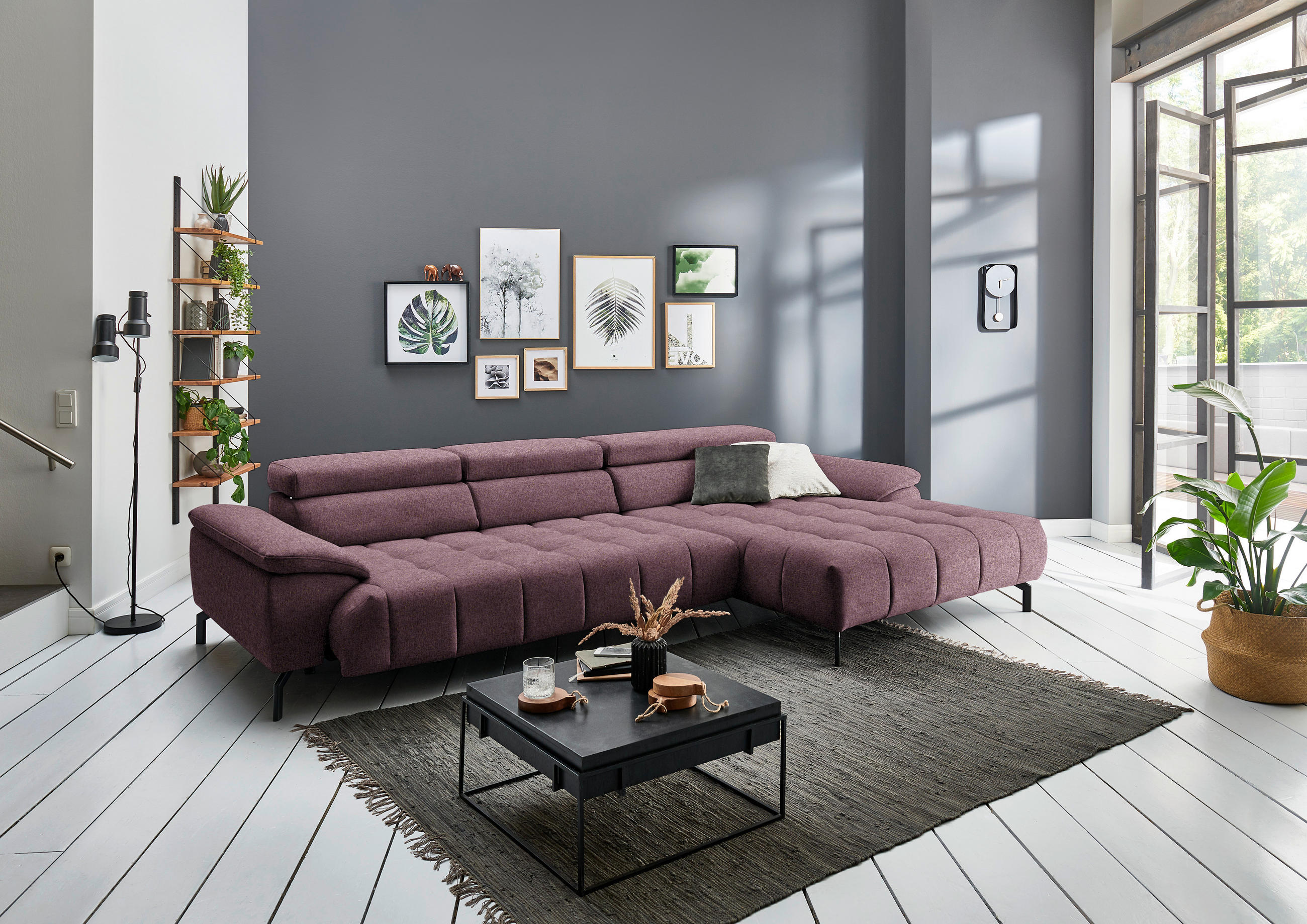 ECKSOFA in Chenille Beere  - Beere/Schwarz, Design, Textil/Metall (329/190cm) - Beldomo Style
