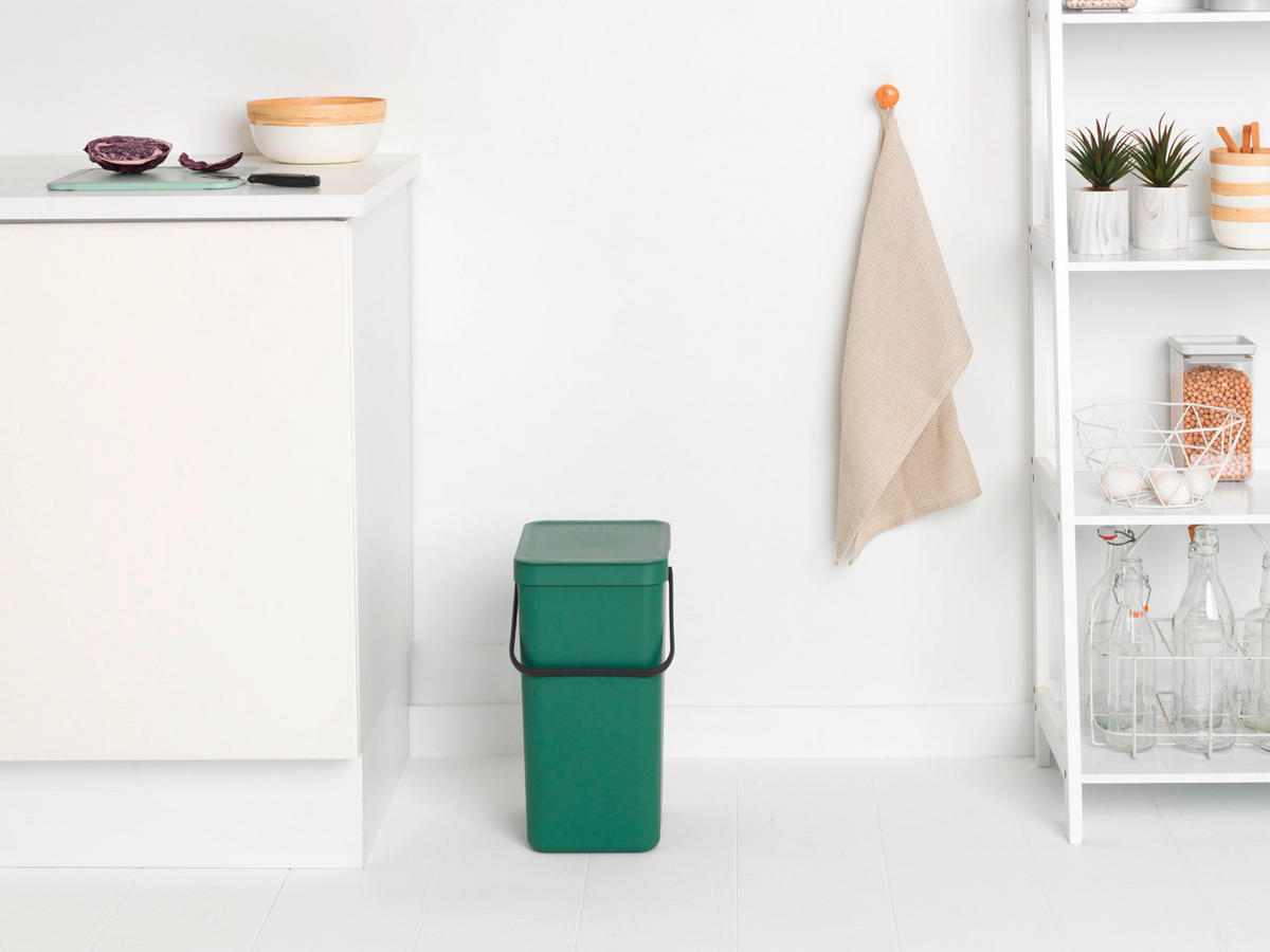 Avfallshink - grön, Basics, plast (22/40.1/27.9cm) - Brabantia