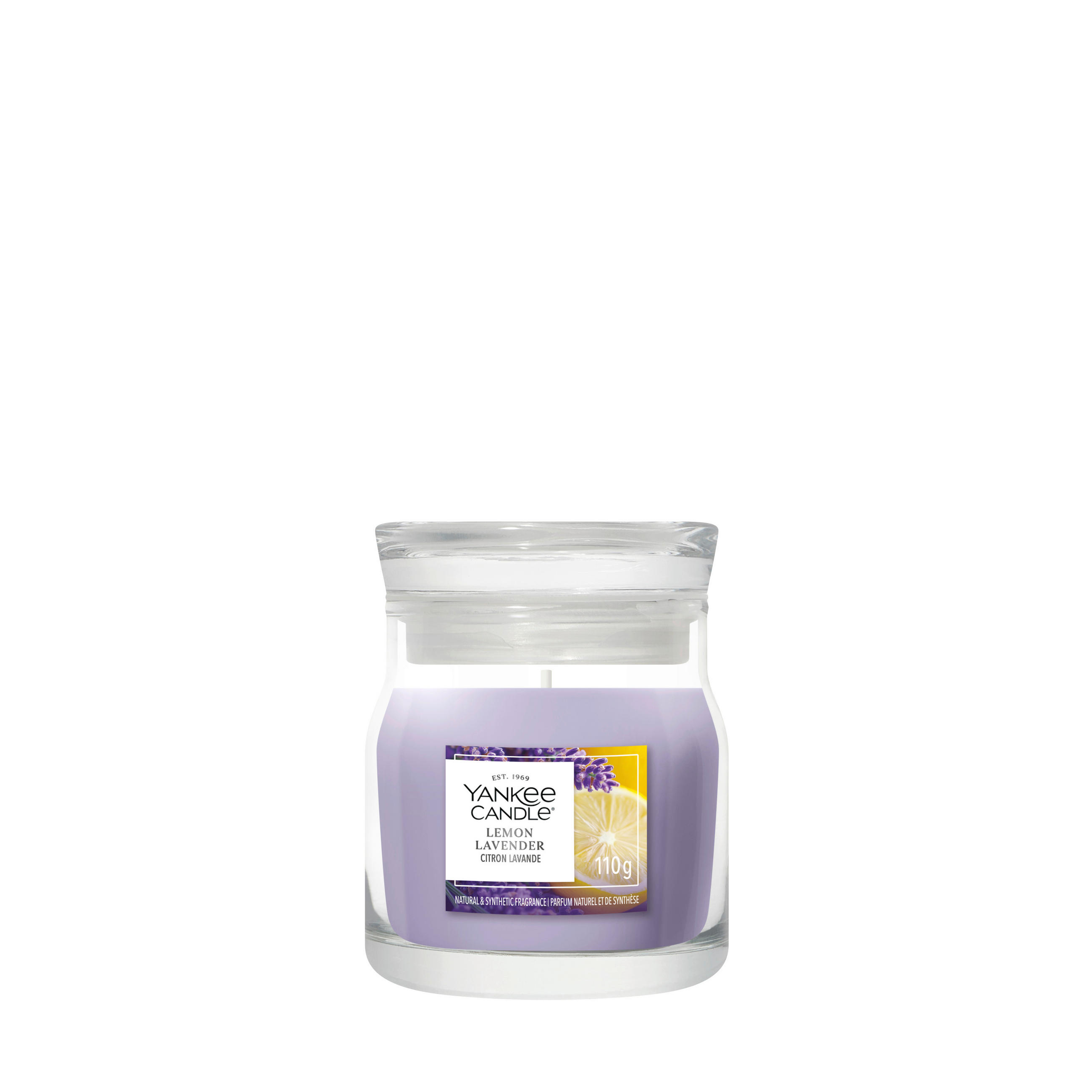 VONNÁ SVIEČKA  - lila, Basics, sklo (6.5/6.5/8.5cm) - Yankee Candle