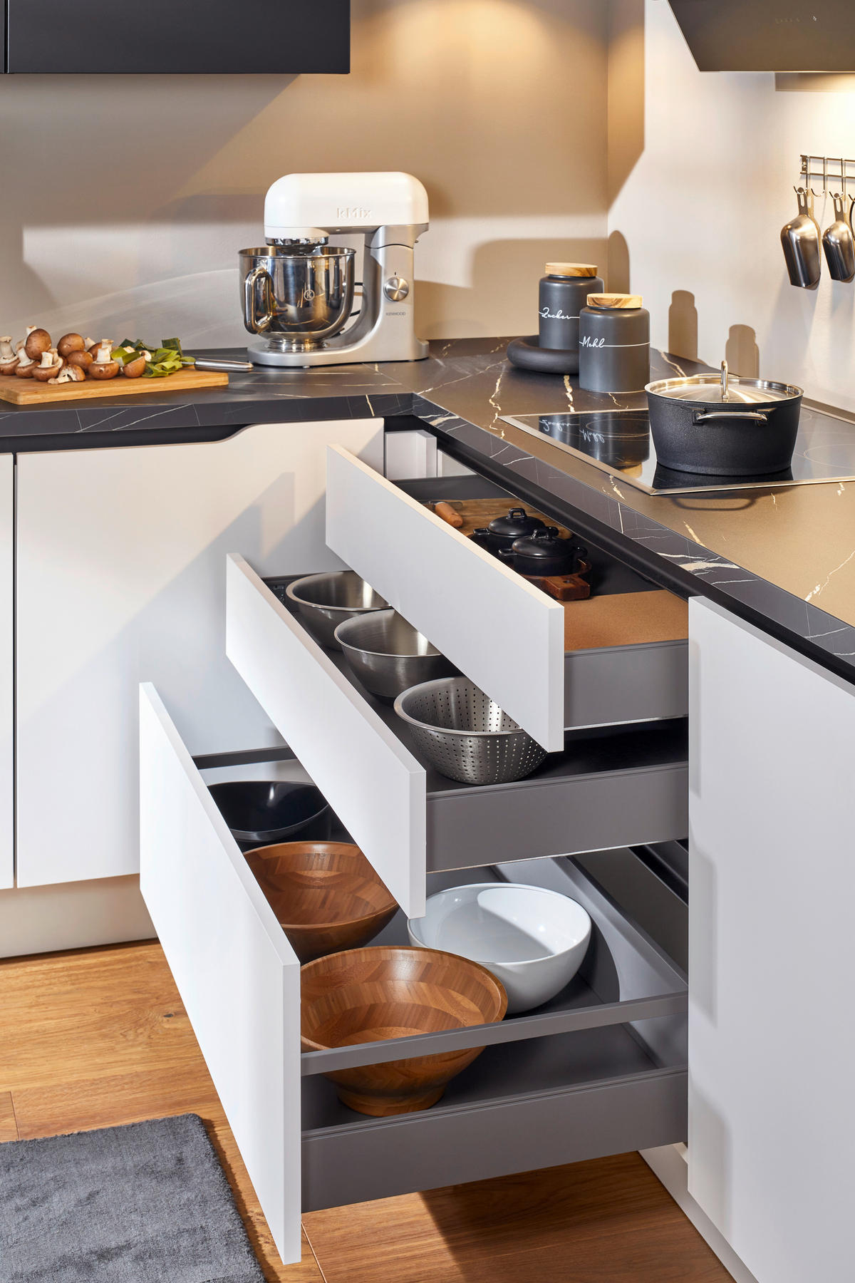 EINBAUKÜCHE   - Weiss, Design, Holzwerkstoff - Celina
