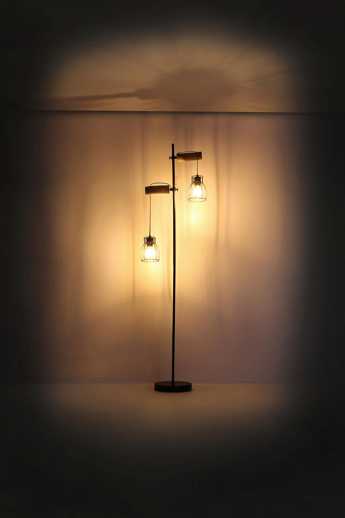 STEHLEUCHTE - Schwarz/Naturfarben, Design, Holz/Metall (47/168cm) - Marama