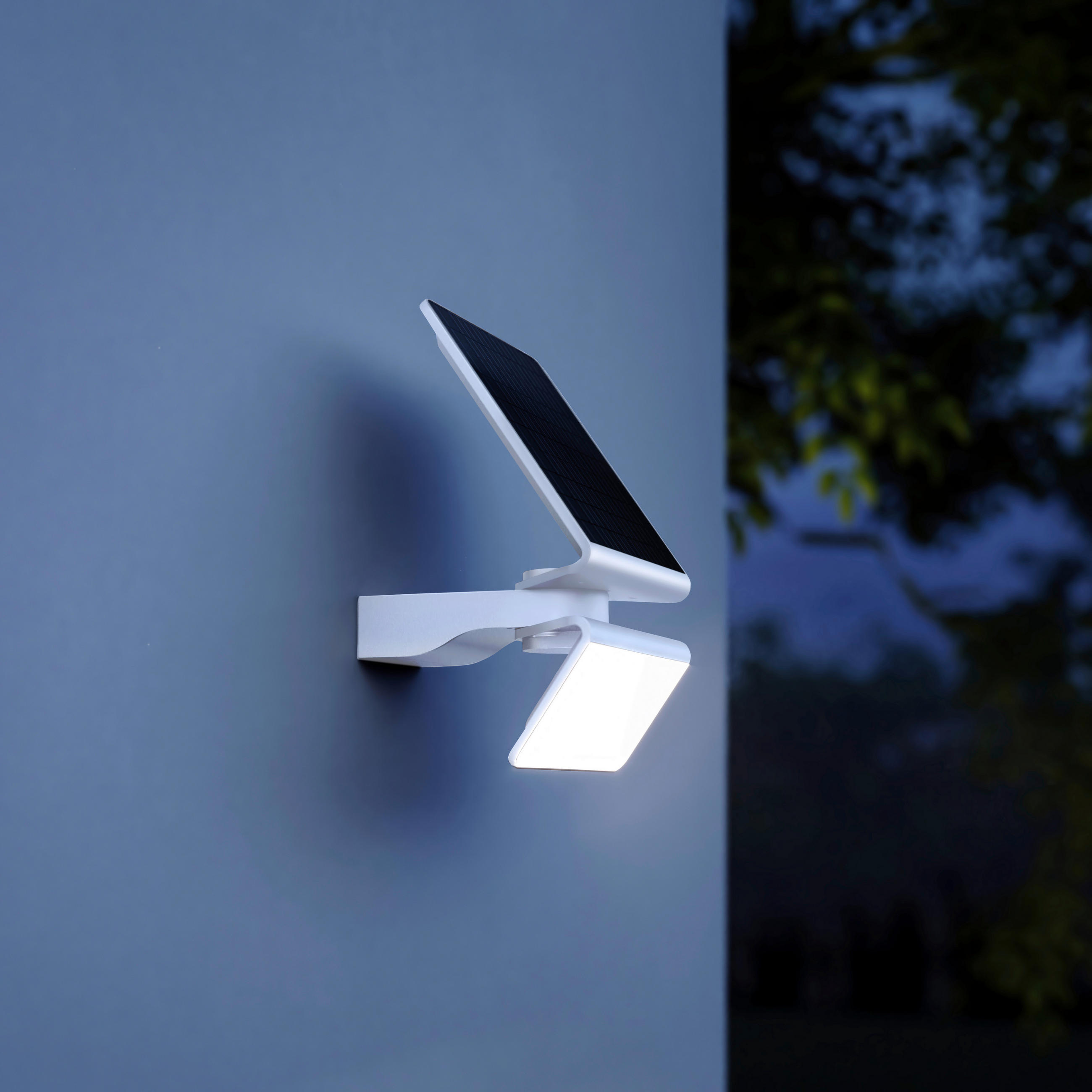 Steinel Solar lamp XSolar SOL-O anthracite with twilight switch, illuminated house number at night, soft light start