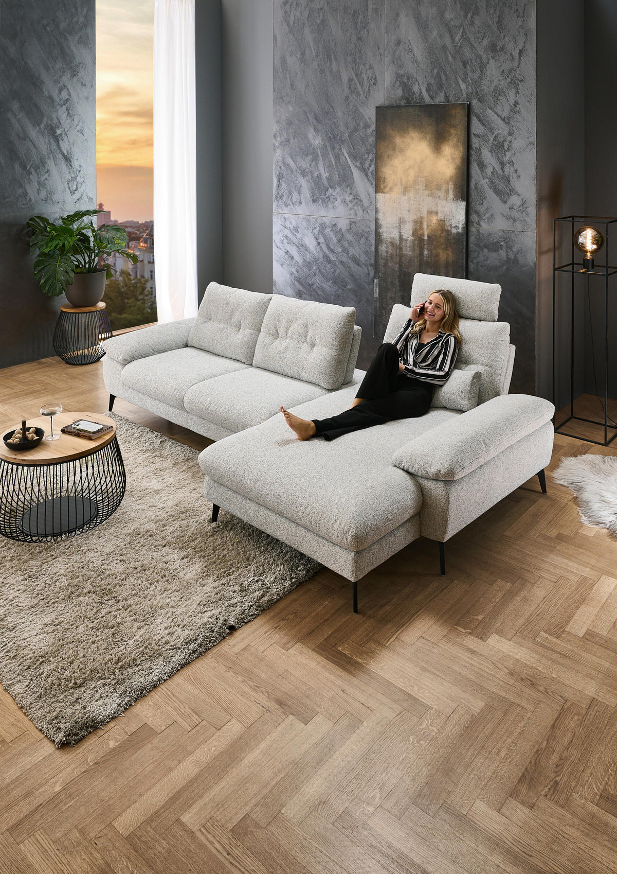 ECKSOFA Hellgrau Flachgewebe  - Hellgrau/Schwarz, Design, Textil/Metall (303/168cm) - Valdera