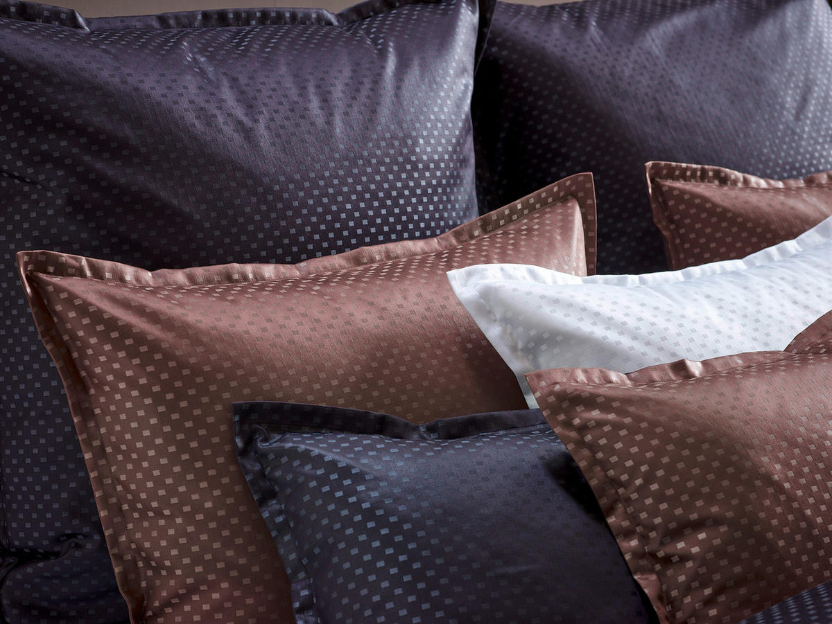 POSTELJNINA Livorno 200/200 cm damast črna  - črna, Konvencionalno, tekstil (200/200cm) - Curt Bauer