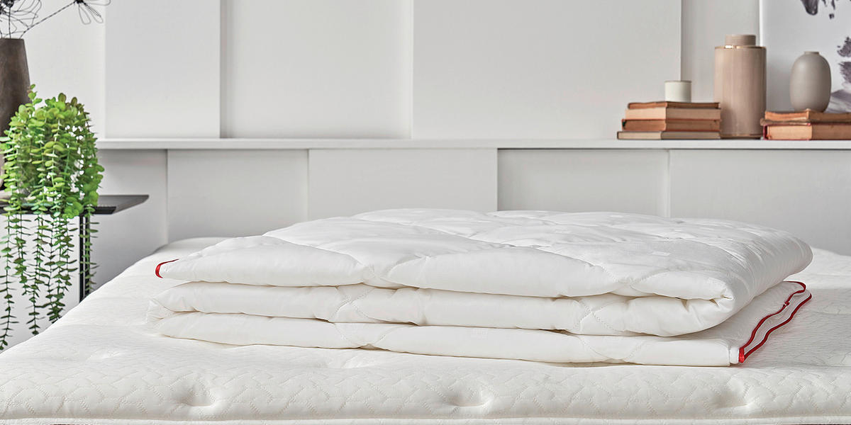 BETTDECKE - Weiß, Basics, Textil (155/220/4cm) - Yatas