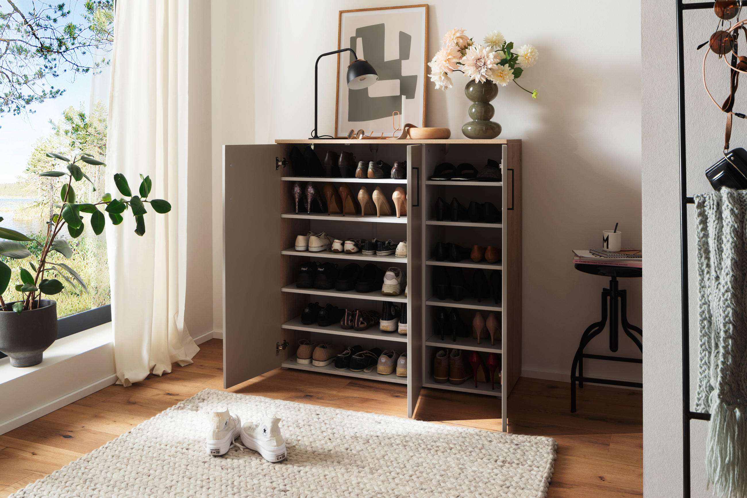 SCHUHSCHRANK Grau, Eichefarben  - Eichefarben/Silberfarben, Basics, Holzwerkstoff/Kunststoff (120/120/38cm) - Moderano