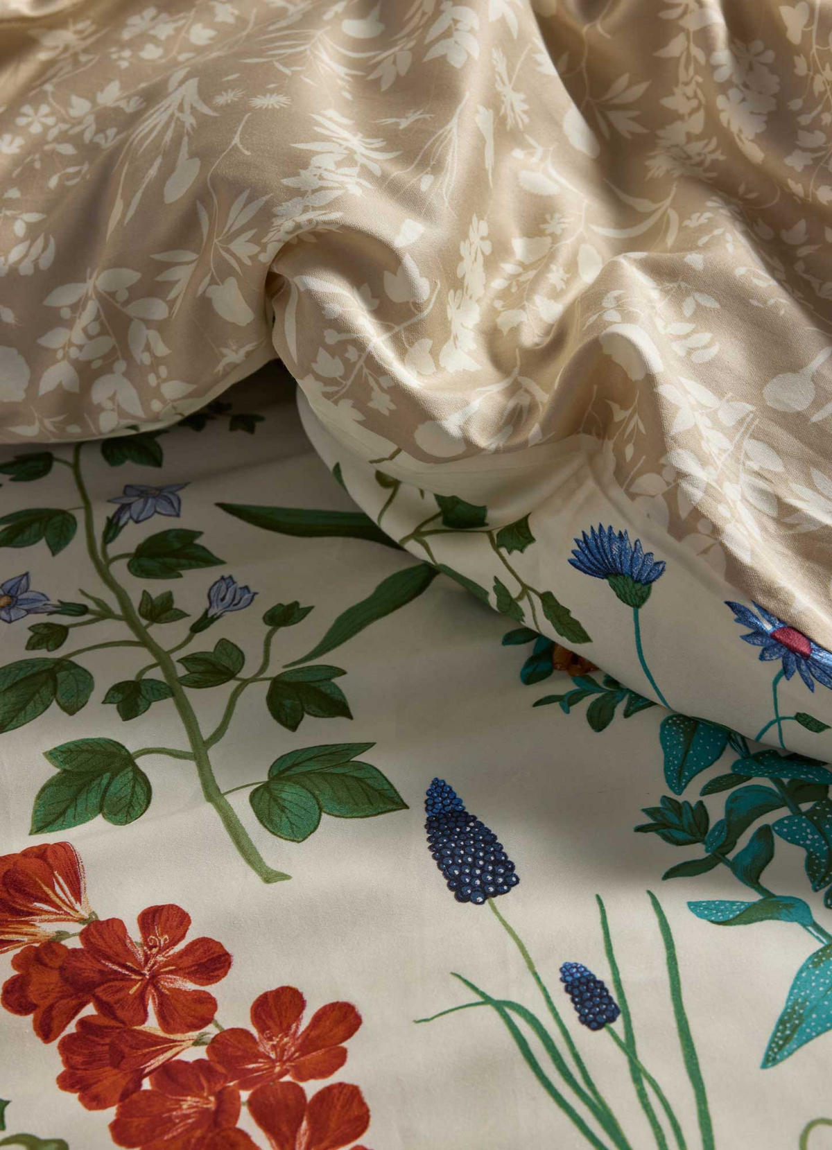 POSTELJNINA MARIGOLD 135/200 cm peščene barve  - peščene barve, Konvencionalno, tekstil (135/200cm) - Essenza