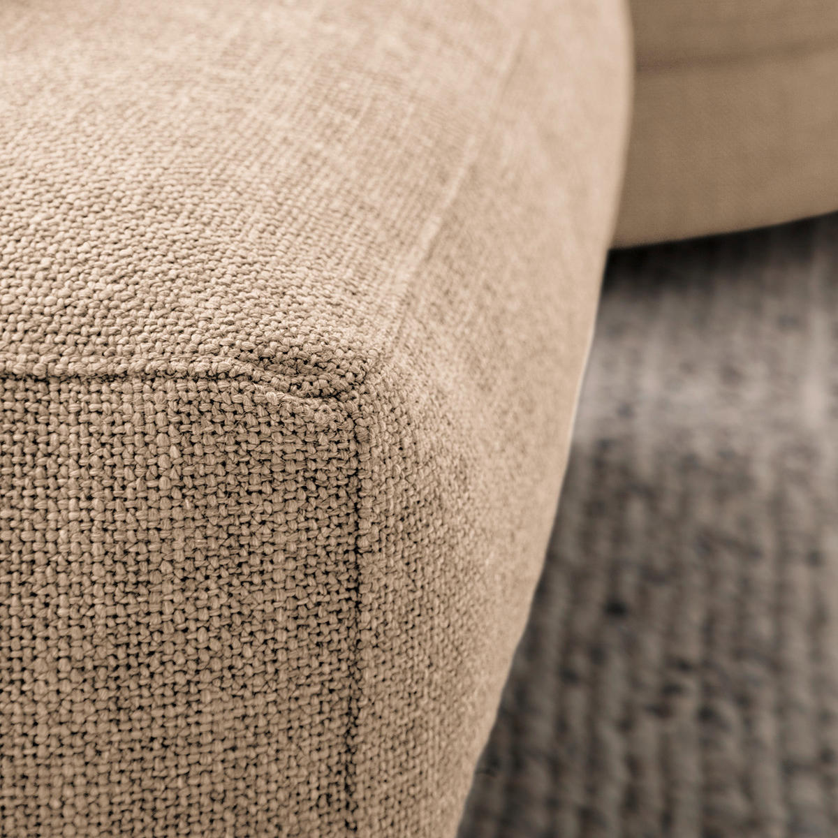 HOCKER in Textil Beige  - Beige/Schwarz, Design, Kunststoff/Textil (105/38/117cm) - home24