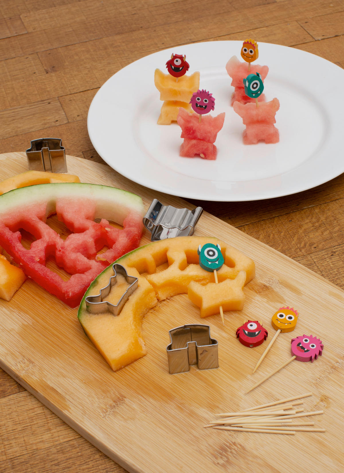 SECKALICA ZA VOĆE - siva/zelena, Osnovno, drvo/metal (2,4/4,2/6,00cm) - Kikkerland