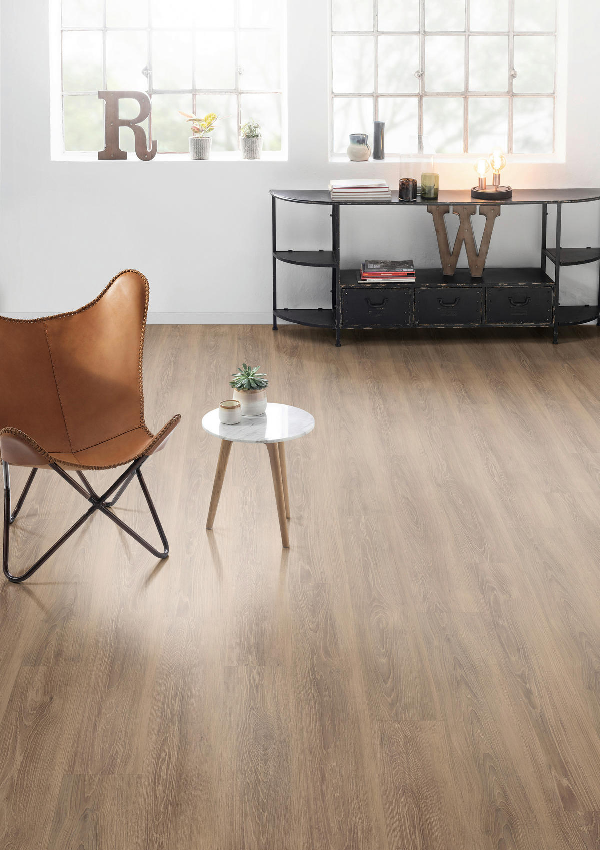 DESIGNBODEN Capri Eiche braun EGGER Aquadura+  - Eichefarben/Dunkelbraun, KONVENTIONELL, Holzwerkstoff (129.2/19.3/0.75cm) - Egger Holzwerkstoffe