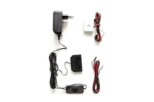 Livetastic SADA OSVETLENIA SKL. POLICE