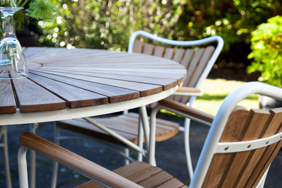 GARTENTISCH Holz rund  - Weiß Hochglanz/Weiß, KONVENTIONELL, Holz/Metall (110/74/110cm) - Gardenson