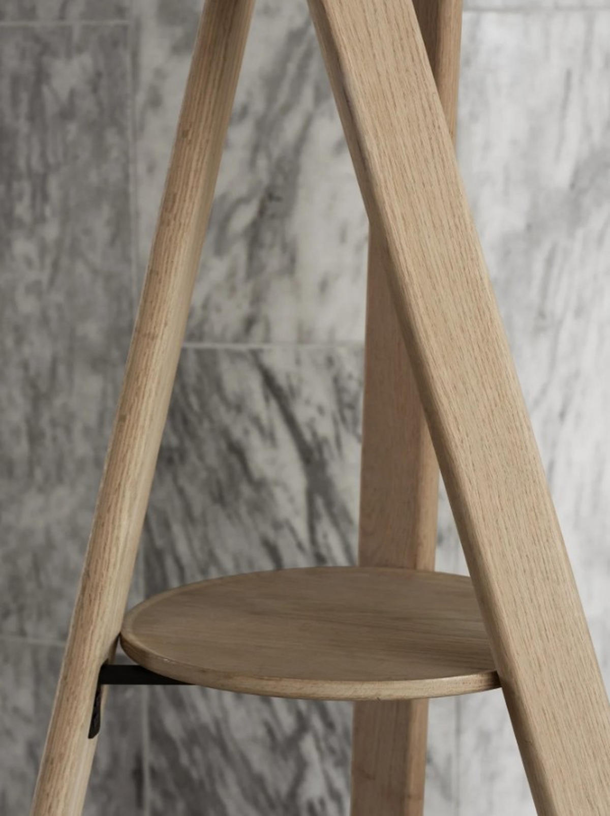 GARDEROBENSTÄNDER in Eichefarben   - Eichefarben, KONVENTIONELL, Holz/Metall (65/169/65cm) - Blomus