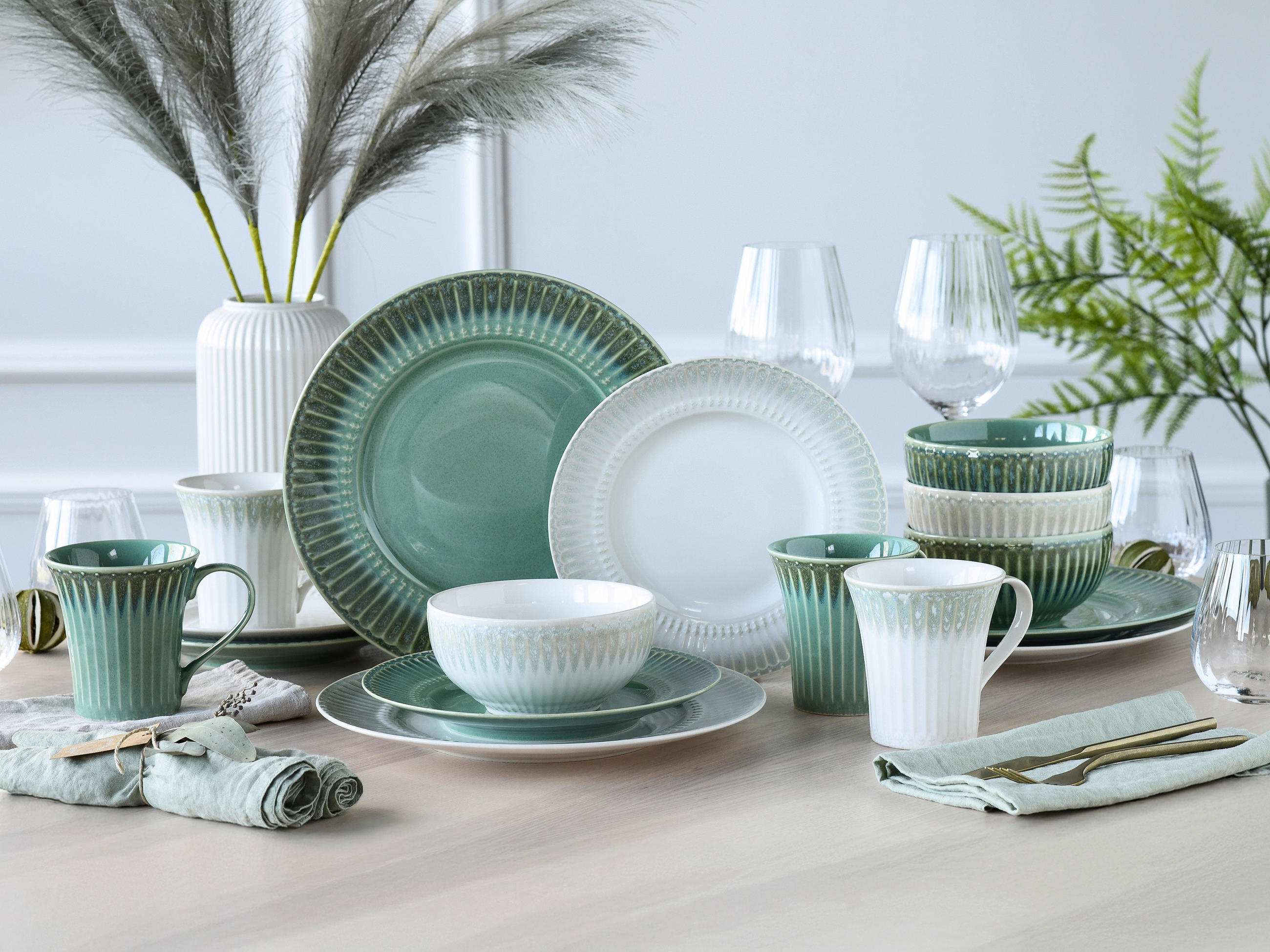 KOMBISERVICE Creme, Perlmutt, Salbeigrün Celadon Mix 16-teilig 4 Personen  - Salbeigrün/Perlmutt, Basics, Keramik - Creatable
