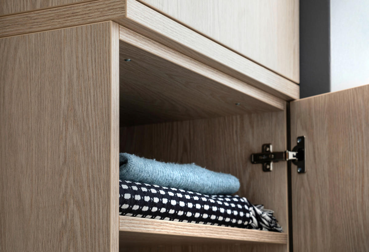 GARDEROBE 10-teilig  in 250/233/59 cm  - Weiss/Eichefarben, Design, Holzwerkstoff/Textil (250/233/59cm) - Moderano