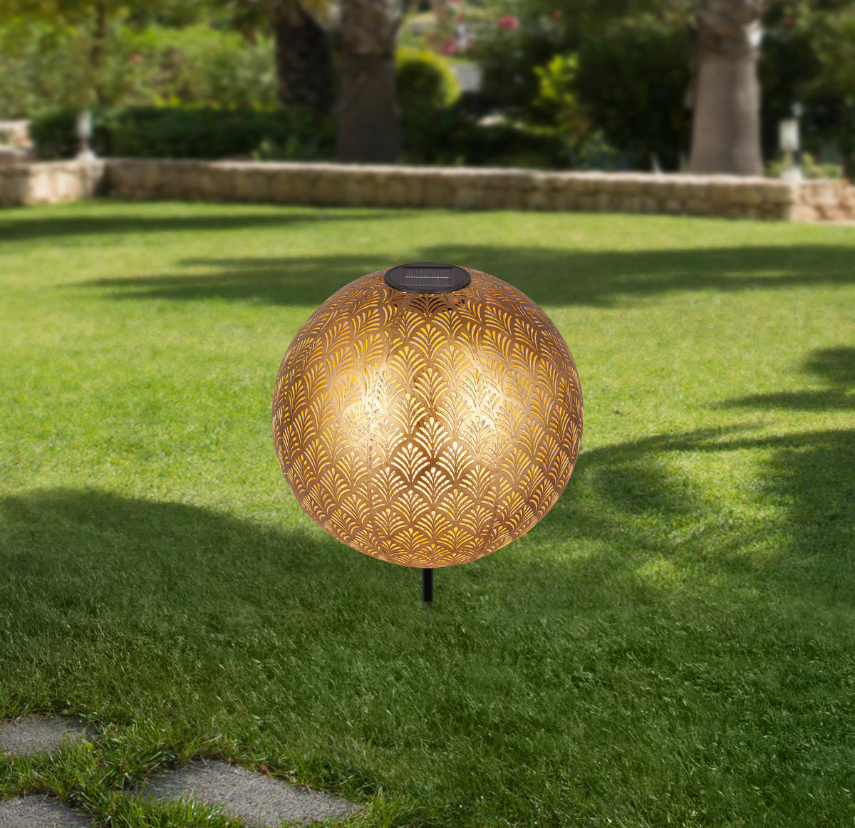 SOLARLEUCHTE - Goldfarben, Design, Kunststoff/Metall (30cm) - Ambia Garden