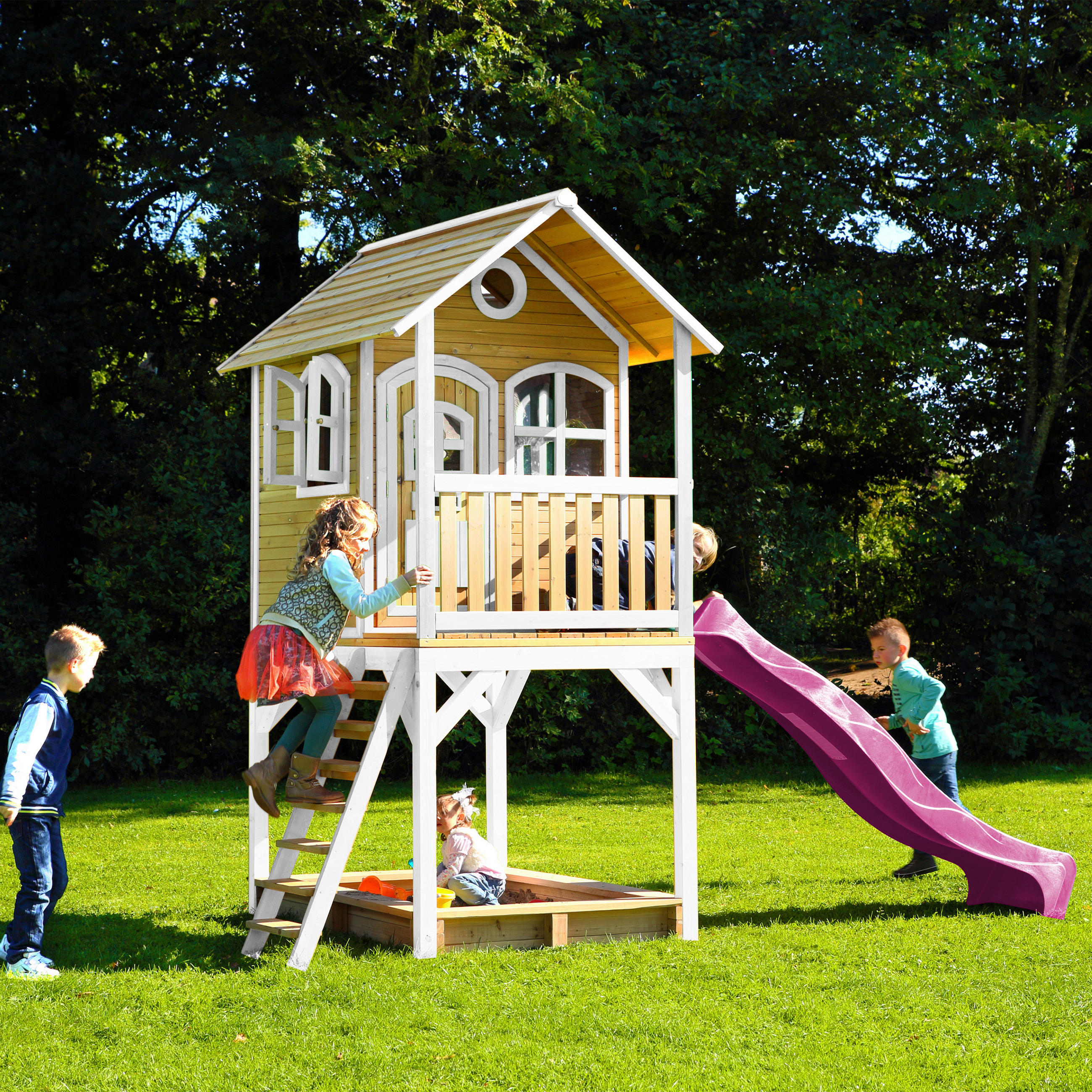 SPIELHAUS SARAH 370/291/191 cm  - Lila/Braun, KONVENTIONELL, Holz/Kunststoff (370/291/191cm) - Ambia Garden