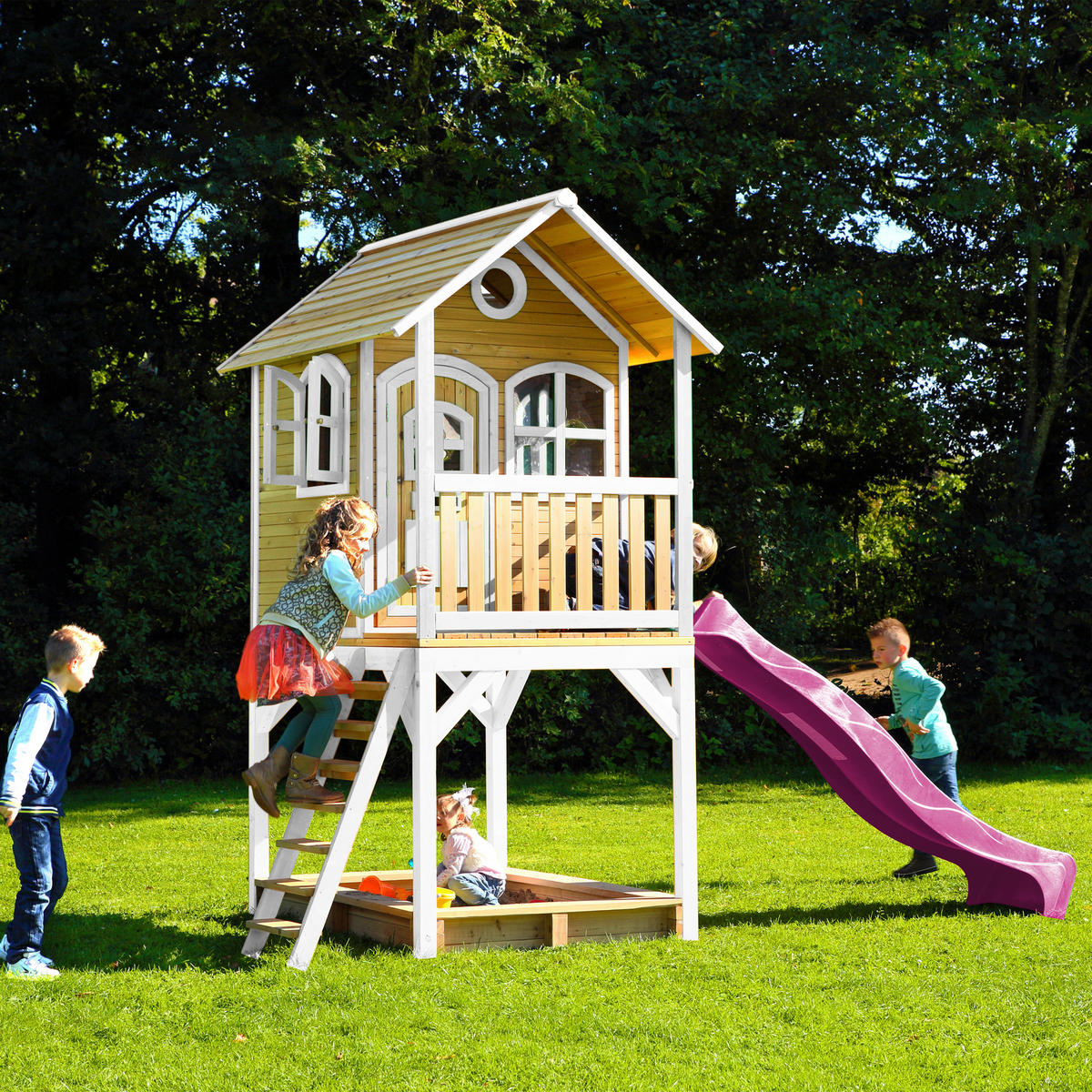 SPIELHAUS SARAH 370/291/191 cm  - Lila/Braun, KONVENTIONELL, Holz/Kunststoff (370/291/191cm) - Ambia Garden