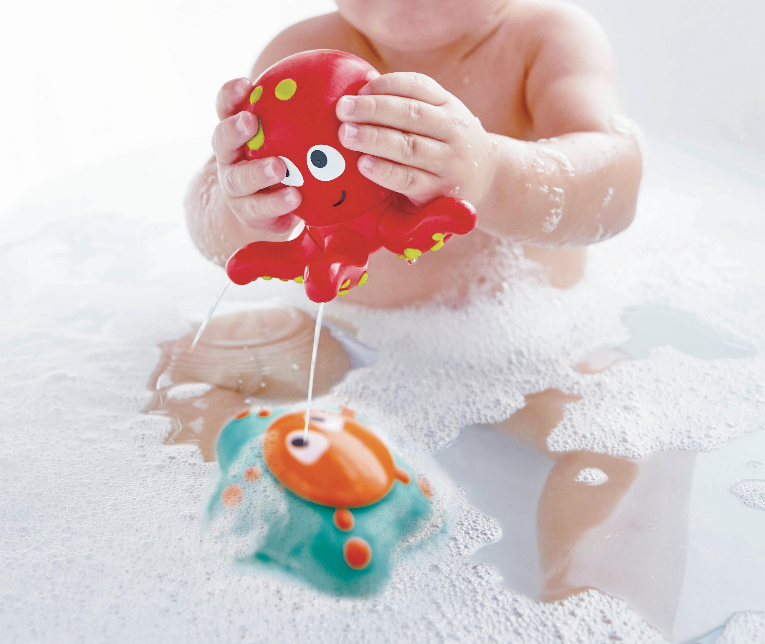 BADESPIELZEUG - Multicolor, Basics, Kunststoff (18,5/10,9/24,2cm) - Hape