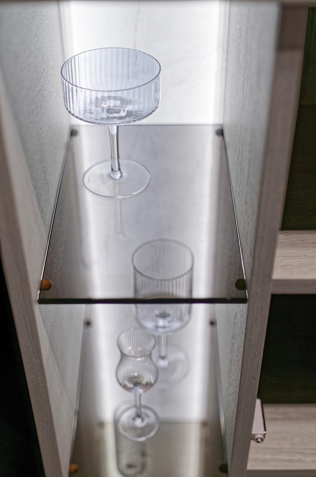 SZEKRÉNYSOR fekete, fehér, vad tölgy  - fekete/fehér, Natur, Üveg/fa (296/194/42,6cm) - Voglauer