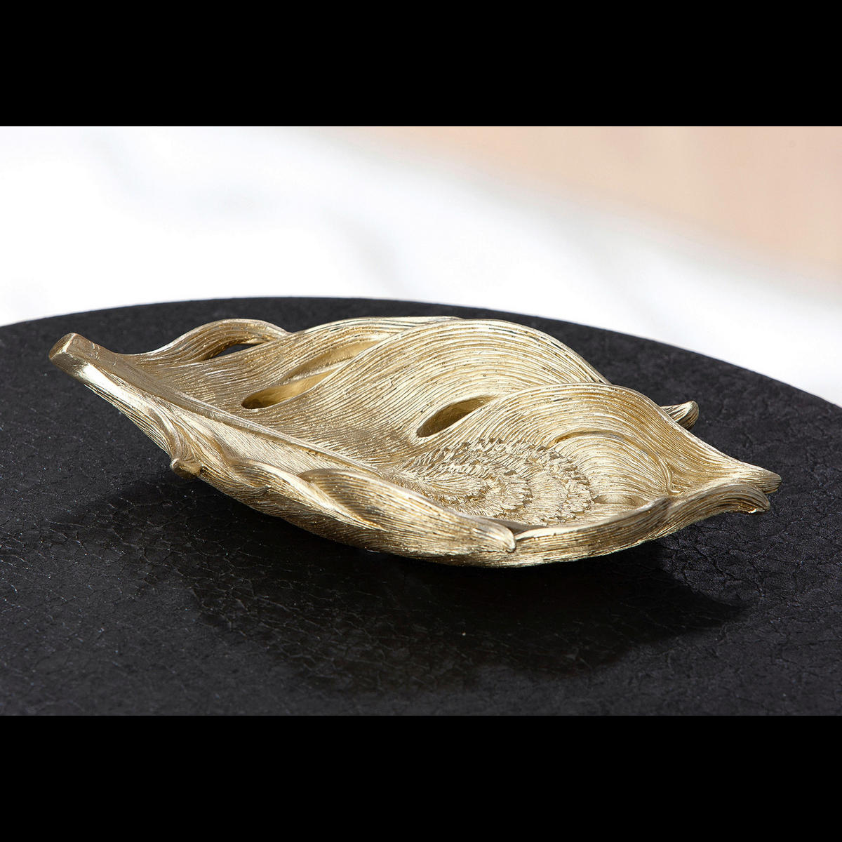 DEKOSCHALE - Goldfarben, Basics, Kunststoff (17,5/3,5/8,5cm)