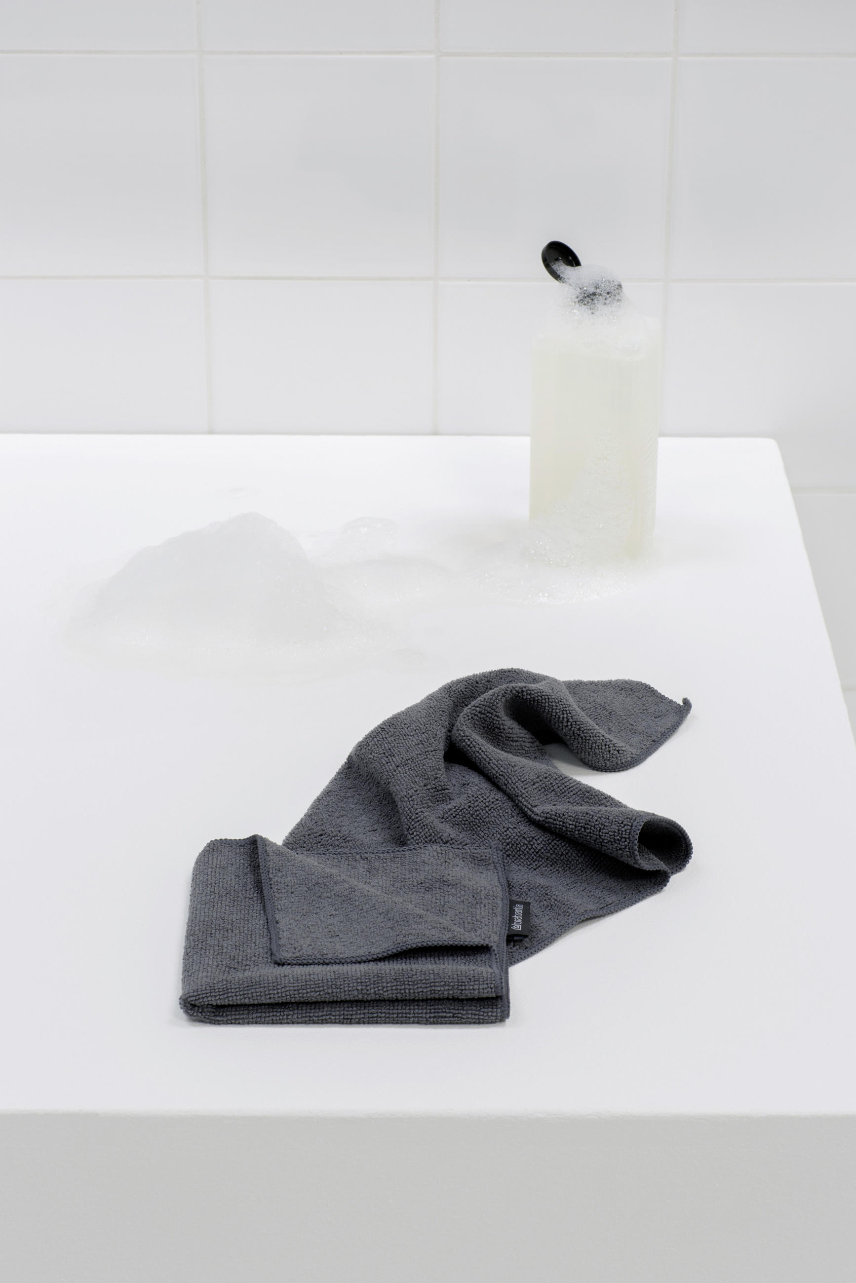 SADA UTIEREK 2 ks - tmavosivá, Design, textil (30/0,5/30cm) - Brabantia
