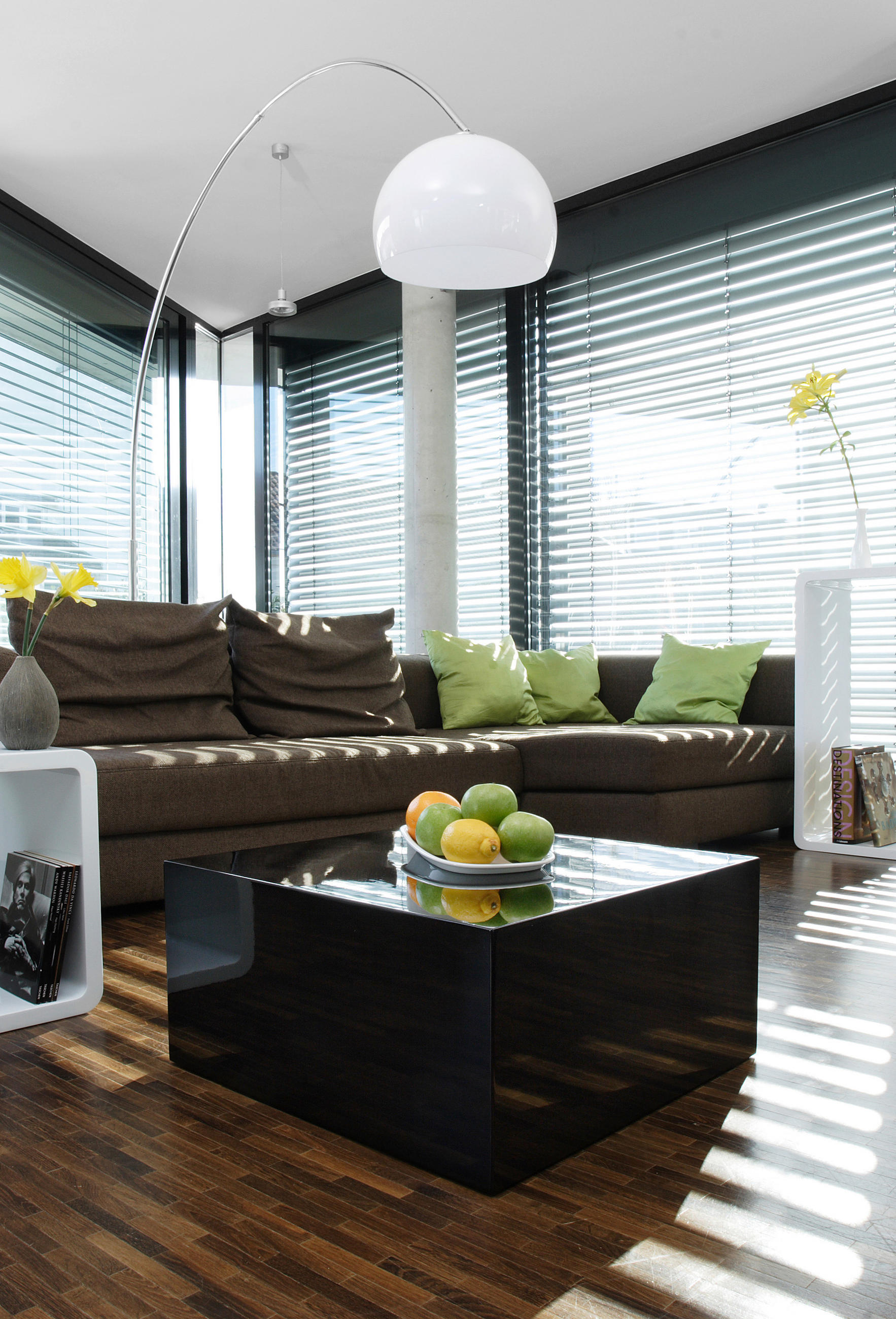KONFERENČNÍ STOLEK, vysoce lesklá černá, kompozitní dřevo, 60/60/30 cm - vysoce lesklá černá, Design, kompozitní dřevo (60/60/30cm) - Livetastic