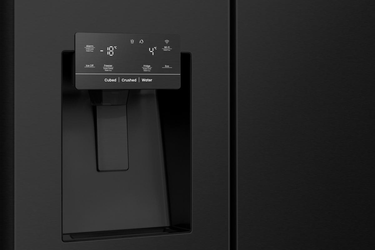 SIDE-BY-SIDE 91/179/73 cm RS818N4TFE  - Schwarz, LIFESTYLE, Metall (91/179/73cm) - Hisense