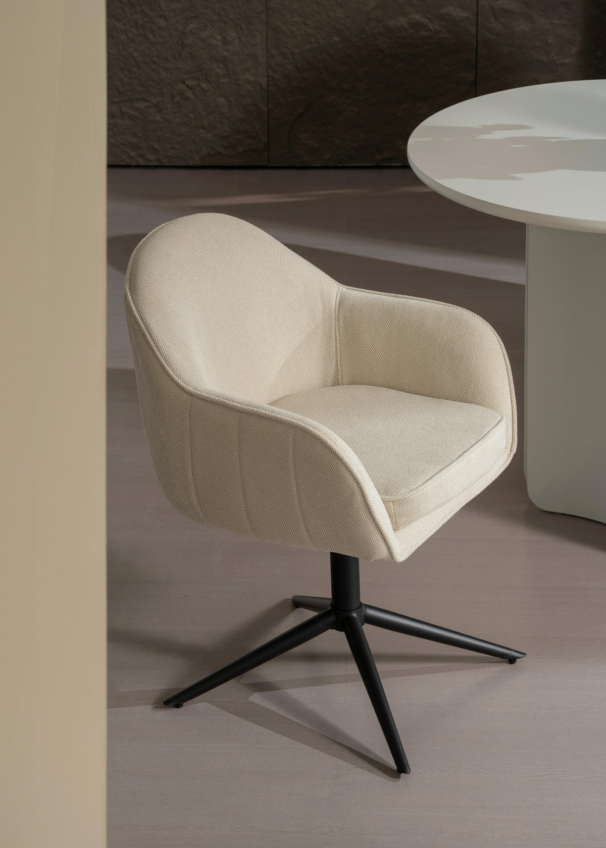 ARMLEHNSTUHL  in Eisen Leinenoptik  - Beige/Schwarz, KONVENTIONELL, Holz/Textil (60/81/62cm) - MID.YOU