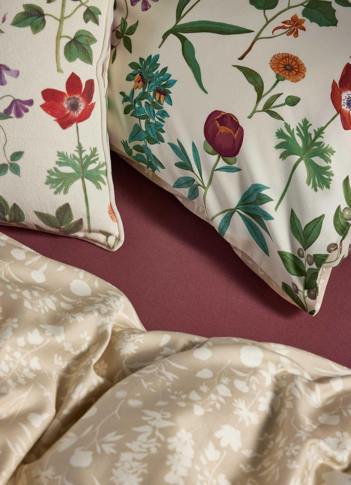POSTELJNINA MARIGOLD 135/200 cm peščene barve  - peščene barve, Konvencionalno, tekstil (135/200cm) - Essenza