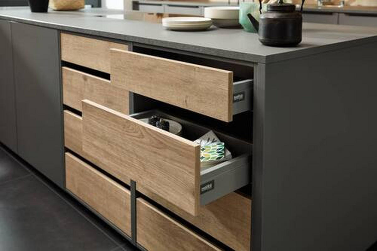 EINBAUKÜCHE   - Design, Holzwerkstoff - Dieter Knoll