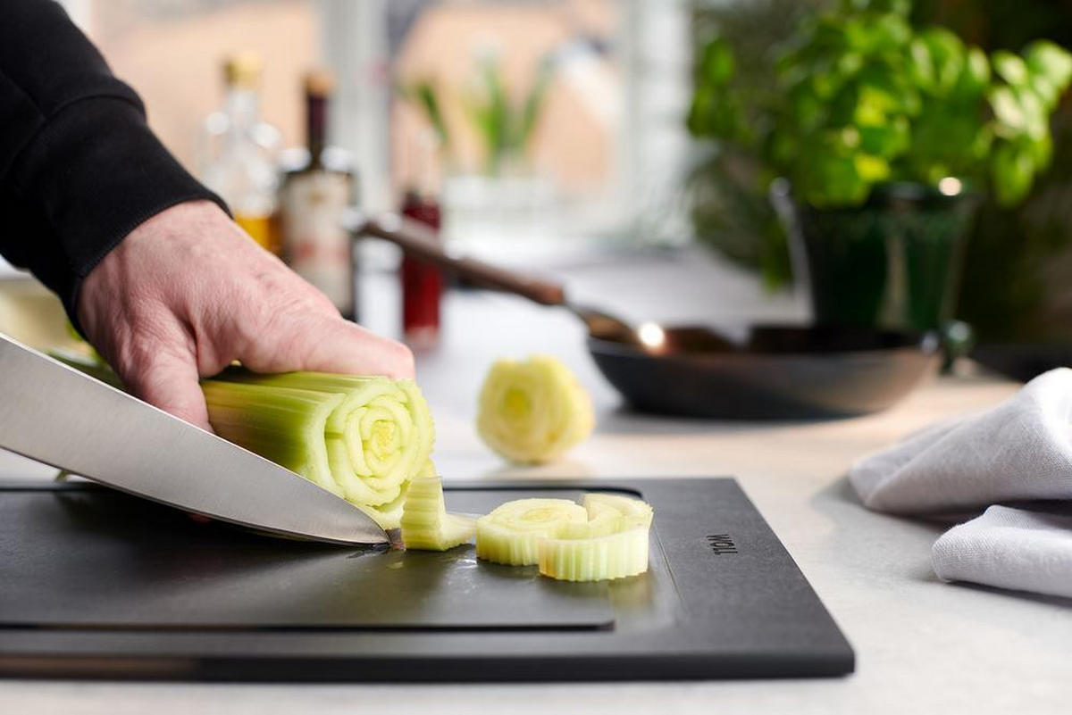 SCHNEIDEBRETT Cut & Serve  - Dunkelgrau/Anthrazit, Basics (35/25/0,7cm) - WOLL