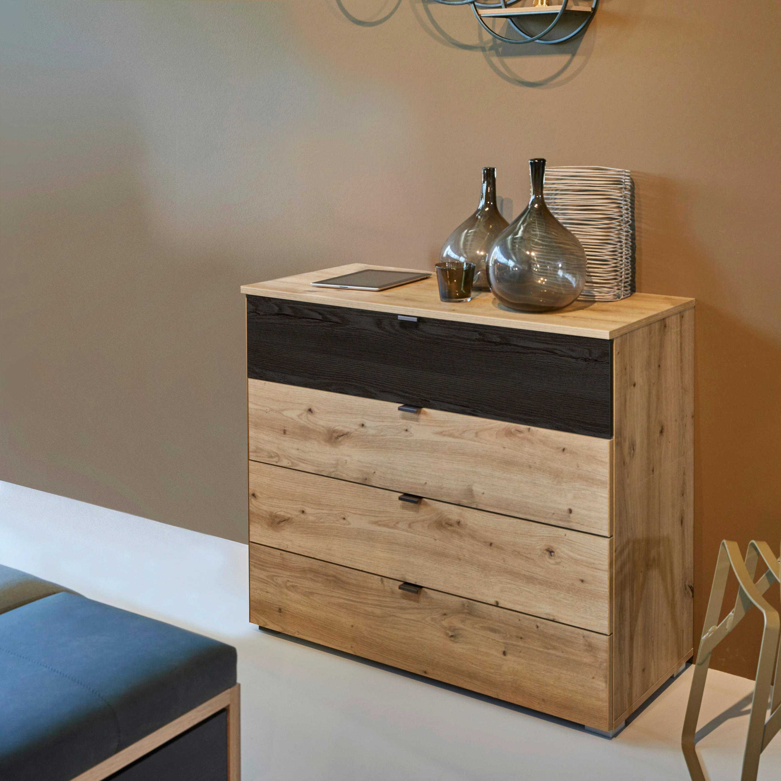 KOMMODE  in 93/81/42 cm  - Schwarz/Alufarben, MODERN, Holzwerkstoff/Kunststoff (93/81/42cm) - Rauch Möbel