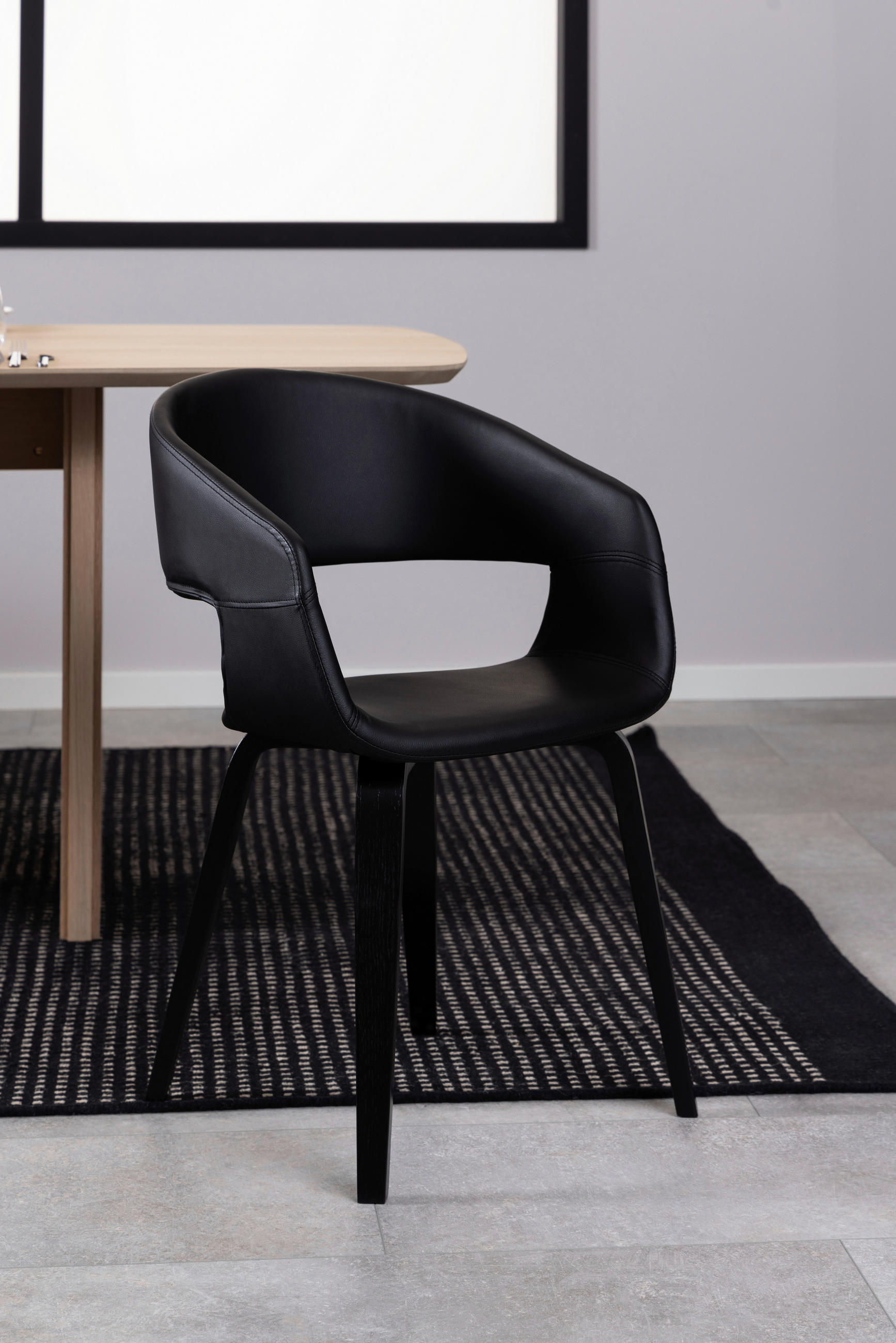 ŽIDLE S PODRUČKAMI, vzhled kůže, černá - černá, Trend, dřevo/textil (52/77,5/53cm) - MID.YOU