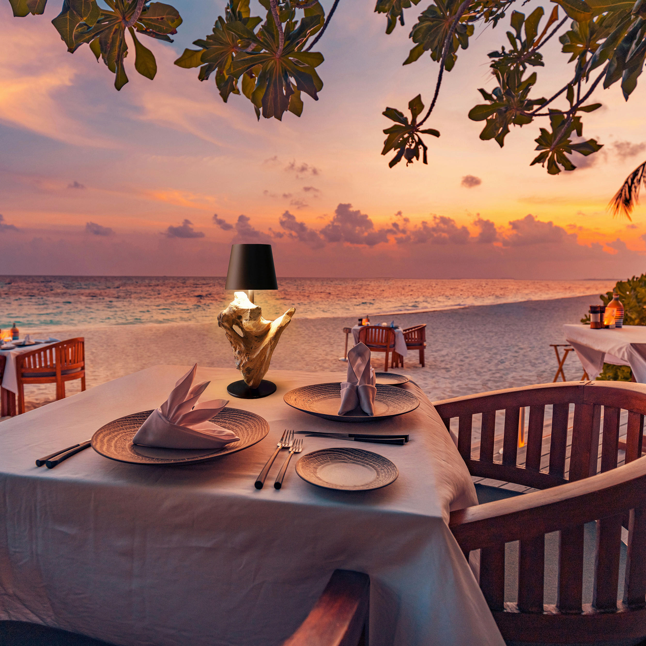 LED-TISCHLEUCHTE 13/29/13 cm   - Schwarz/Naturfarben, Design, Holz/Metall (13/29/13cm) - P & B