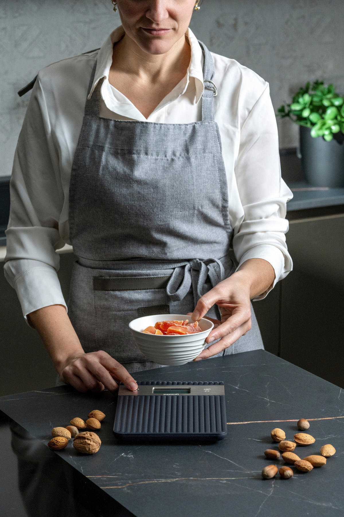 ELEKTRISCHE KÜCHENWAAGE - Anthrazit, Basics, Kunststoff (5kg) - GUZZINI