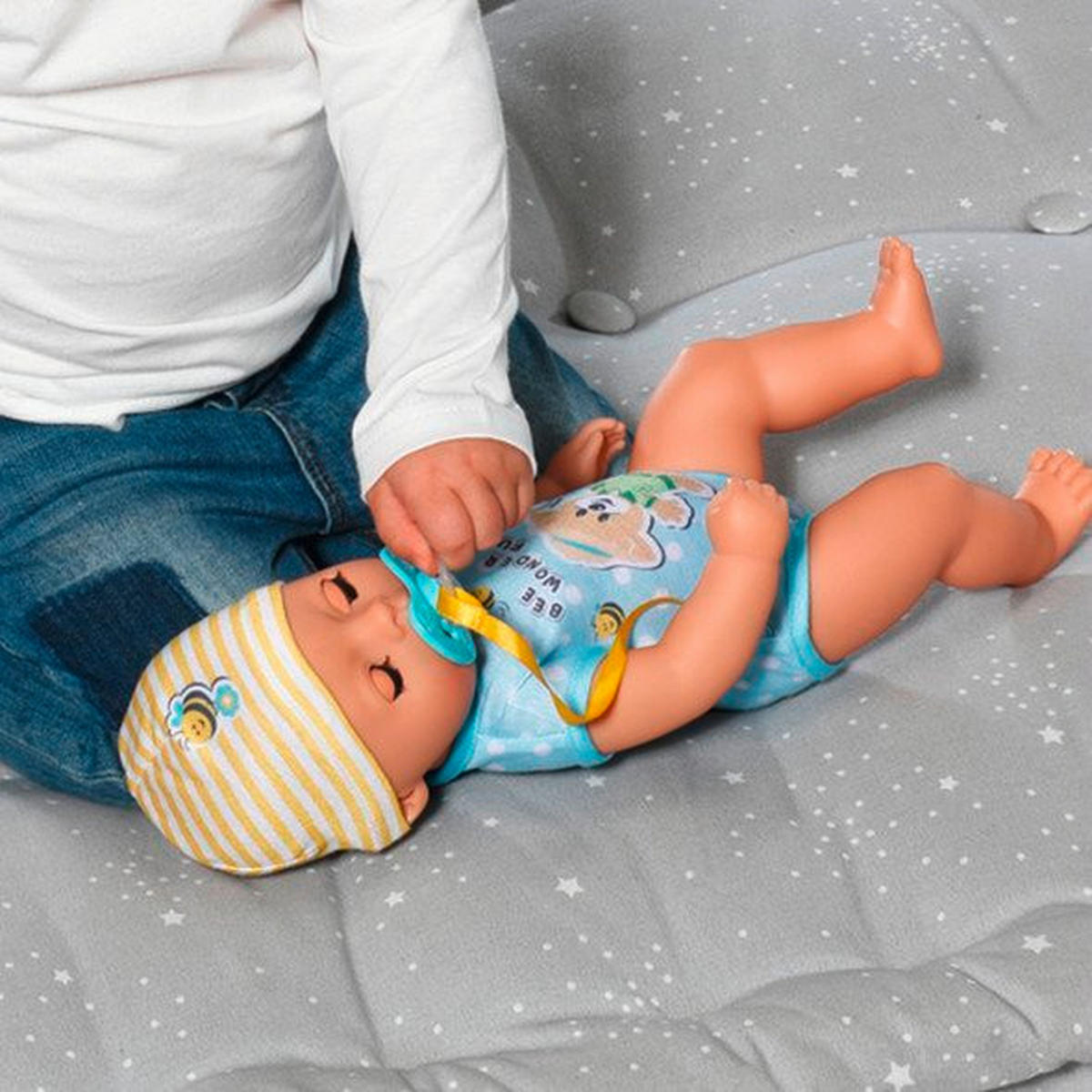LUTKA ZA BEBE   - Basics (0,700kg)