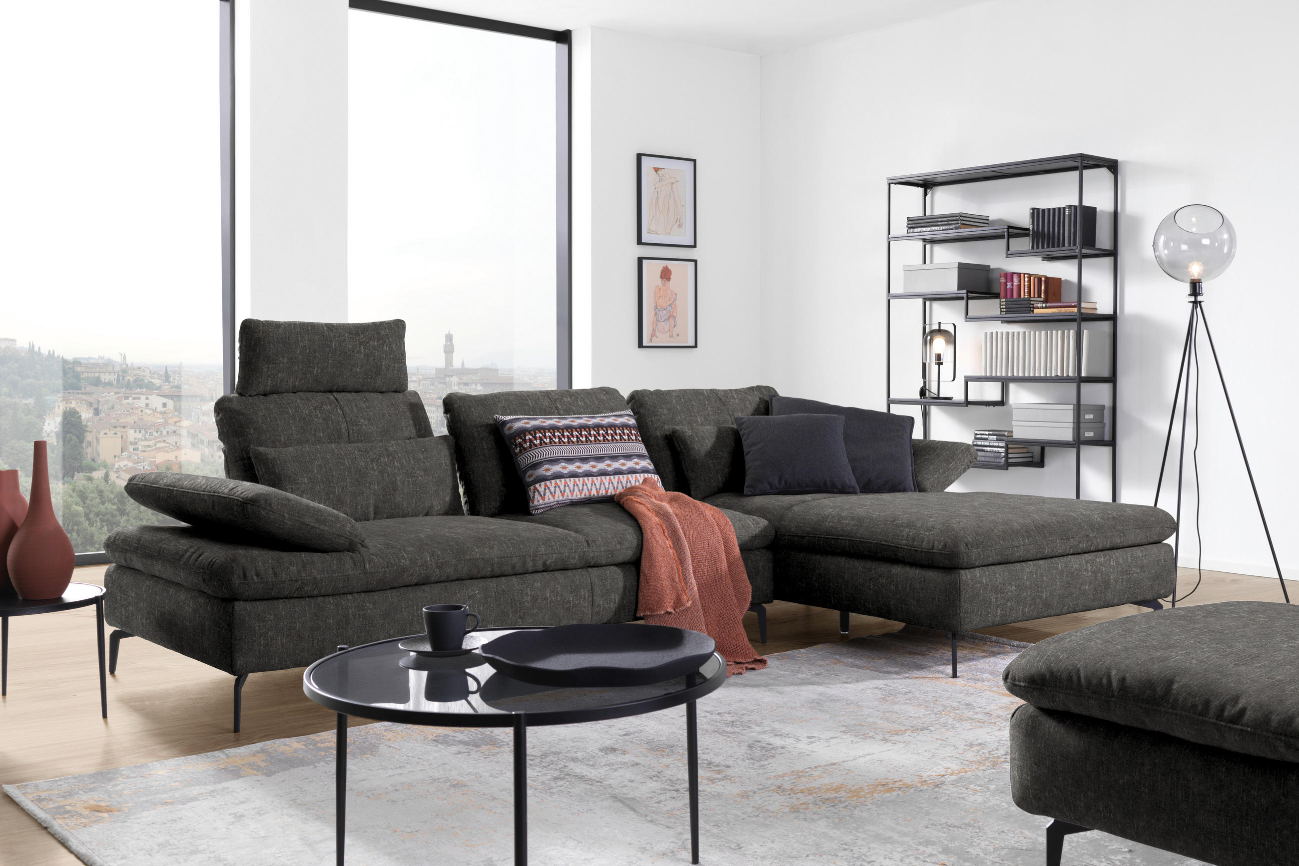 ECKSOFA in Velours Dunkelgrau  301/179 cm  - Dunkelgrau/Schwarz, Design, Textil/Metall (301/179cm) - Chilliano