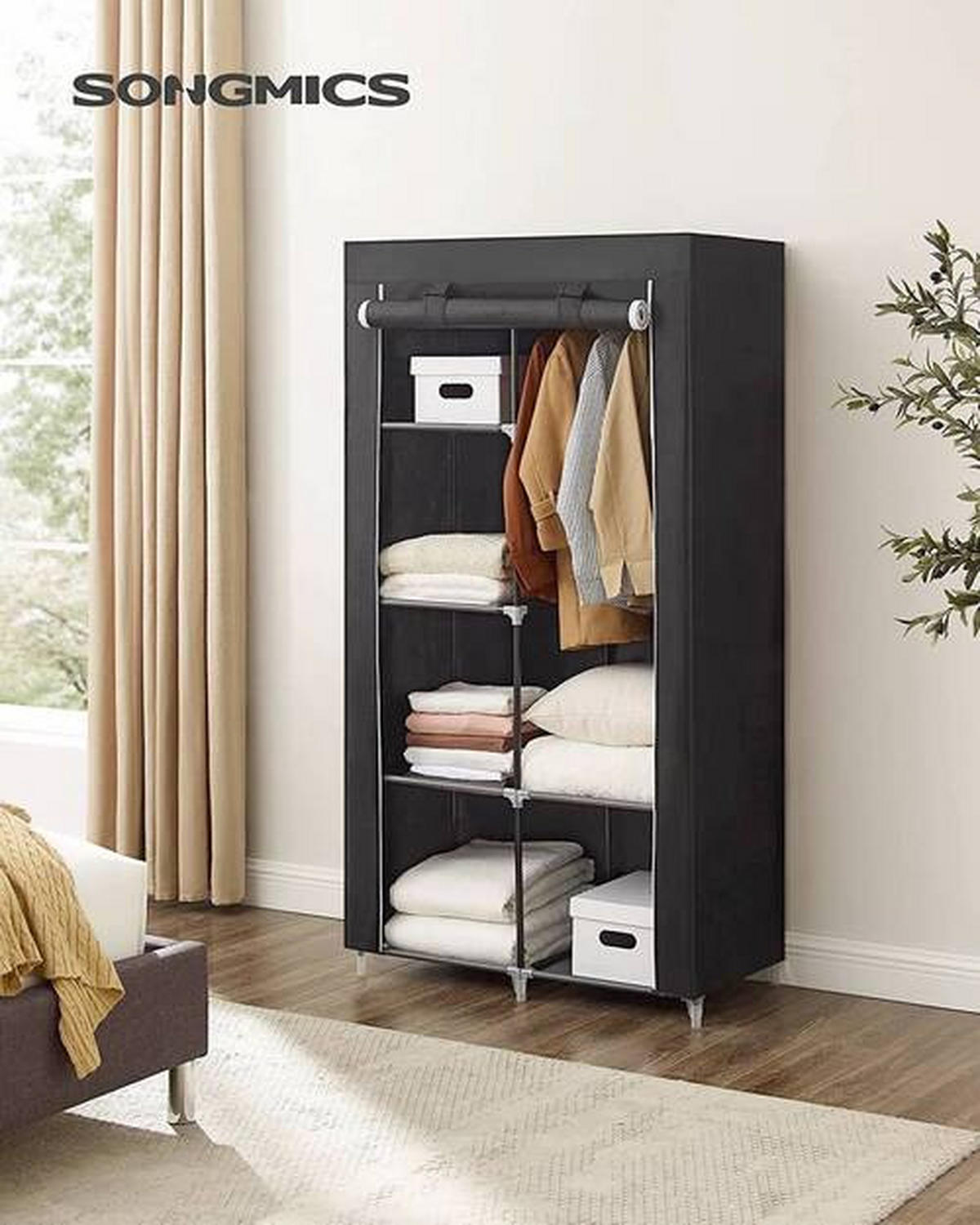 LÁTKOVÁ SKŘÍŇ - černá, Trend, kov/textil (88/168/45cm) - Boxxx