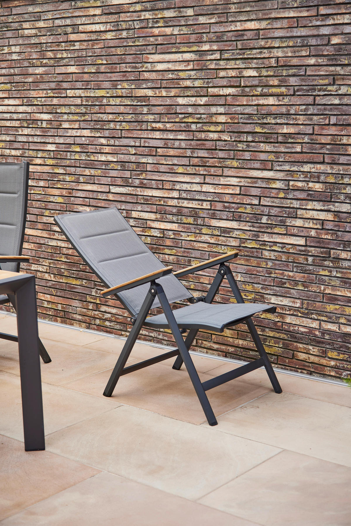 GARTENKLAPPSESSEL Teakholz Aluminium Anthrazit  - Anthrazit, KONVENTIONELL, Holz/Kunststoff (59/110/68cm) - Siena Garden