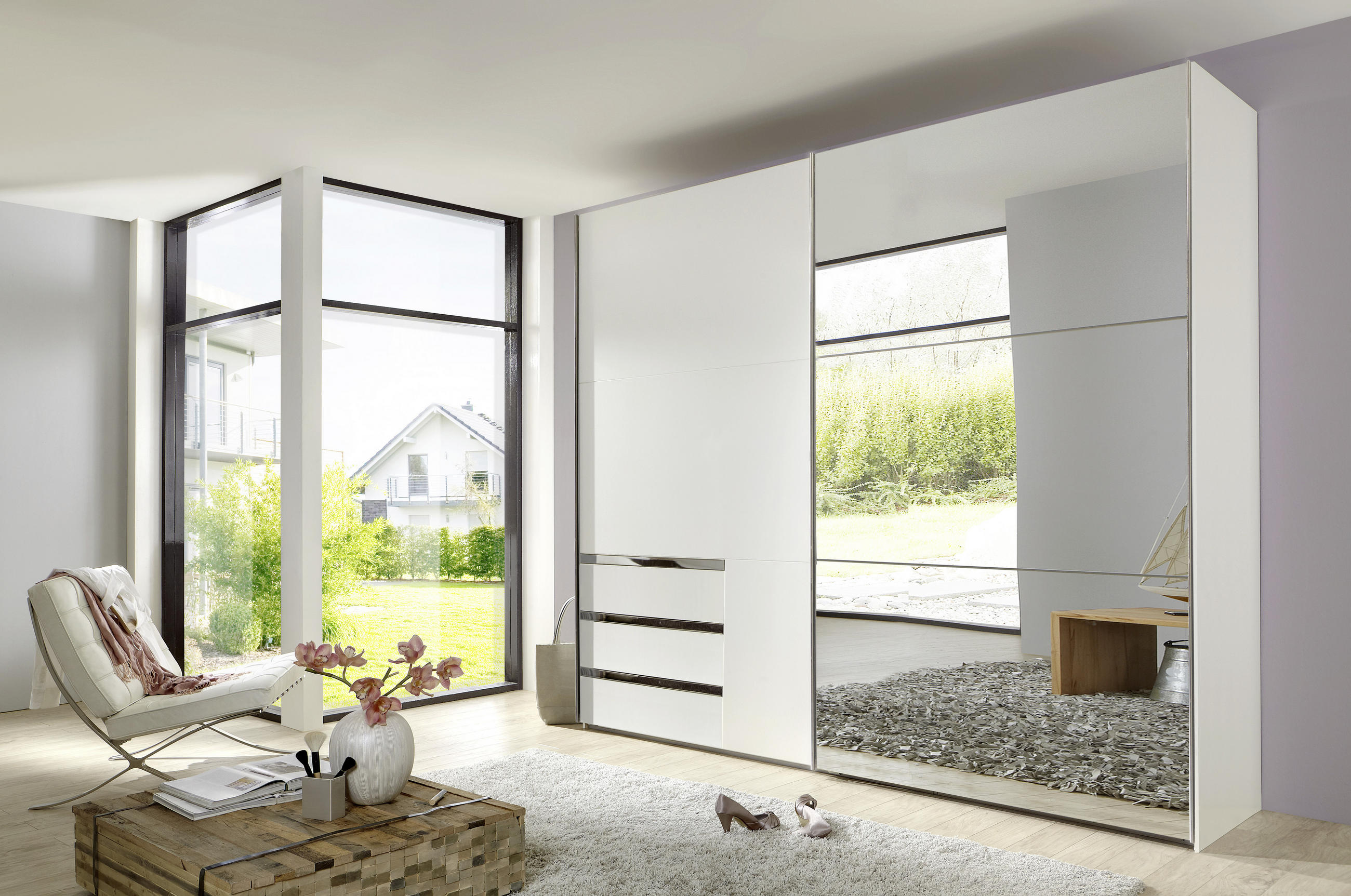SCHWEBETÜRENSCHRANK 250/216/65 cm 2-türig Weiß  - Chromfarben/Weiß, MODERN, Glas/Holzwerkstoff (250/216/65cm) - MID.YOU